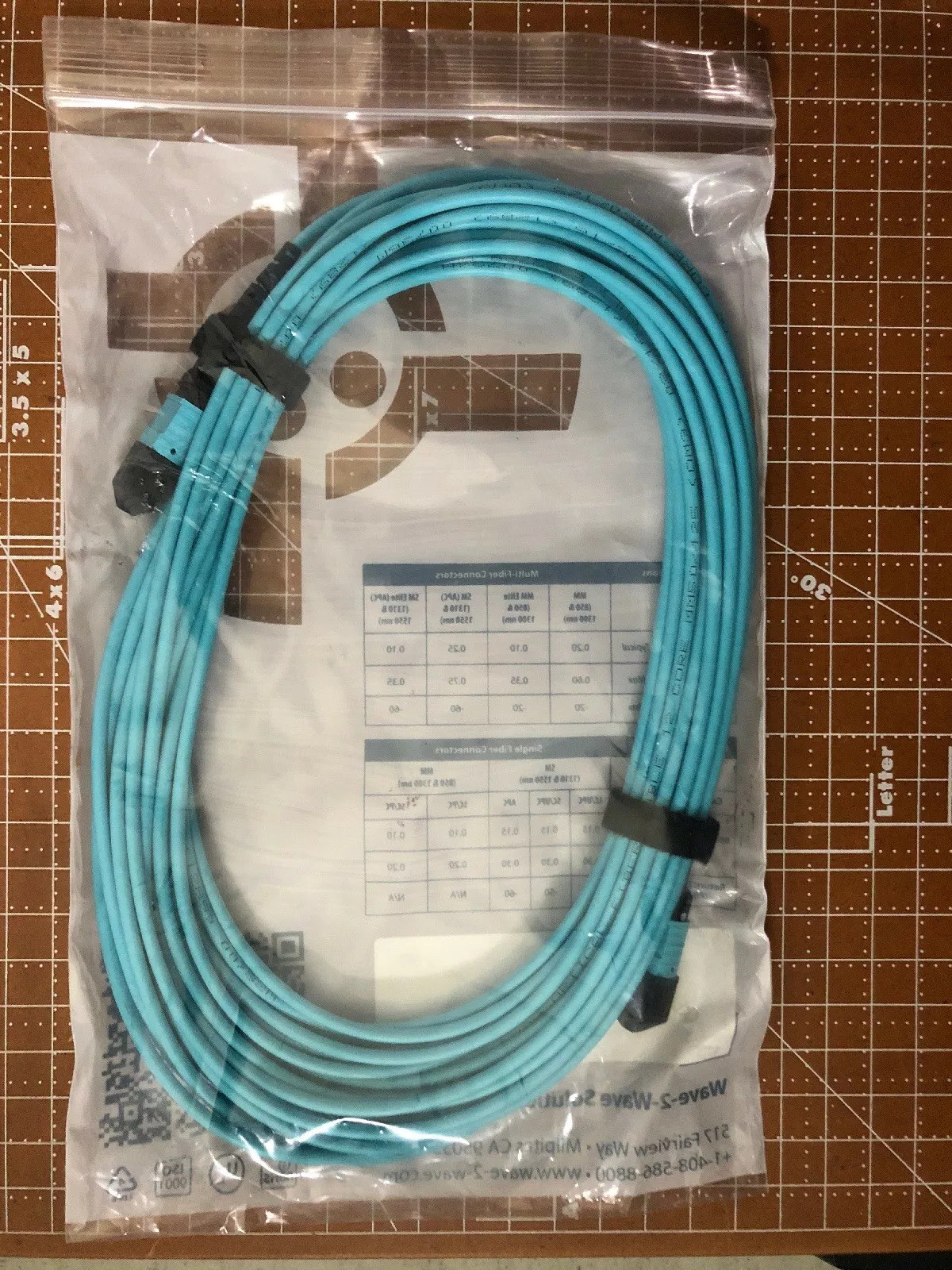 10M 12 Strand Aqua MTP-MTP Female-Female Fiber Patch Cord 40G OM3