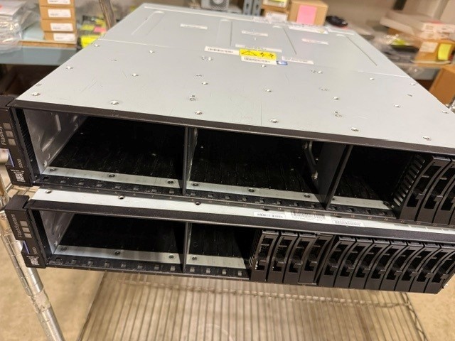 2072-2H4 IBM FLASHSYSTEM 5010 SFF ENCLOSURE 02PX516 02YJ972