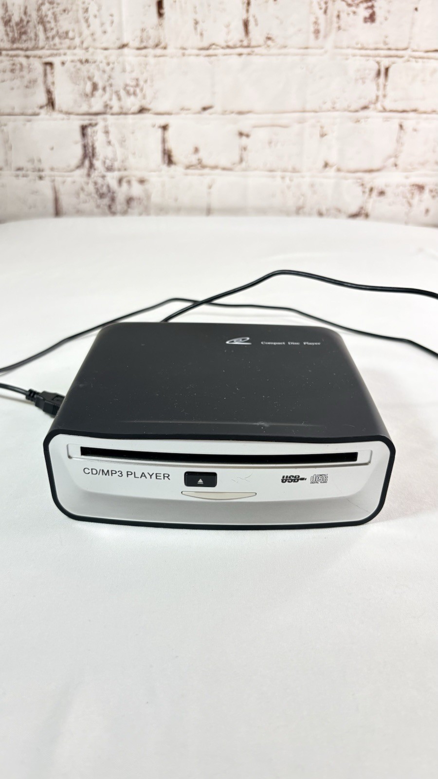 USB External CD Drive Compact Disc Player, Reads CD, Black/Silver