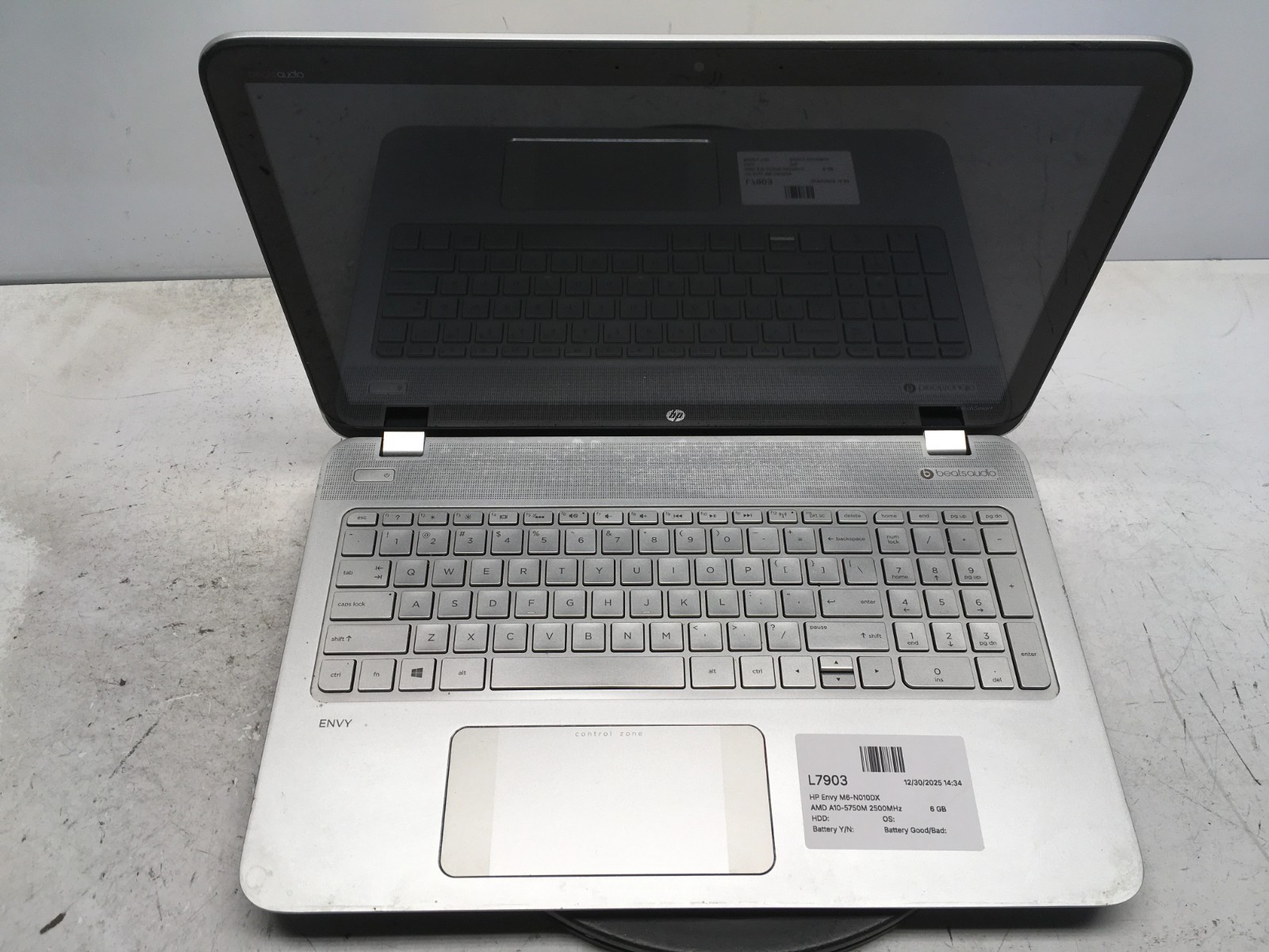 HP Envy M6-N010DX AMD A10-5750M 2500MHz 6 GB NO HDD