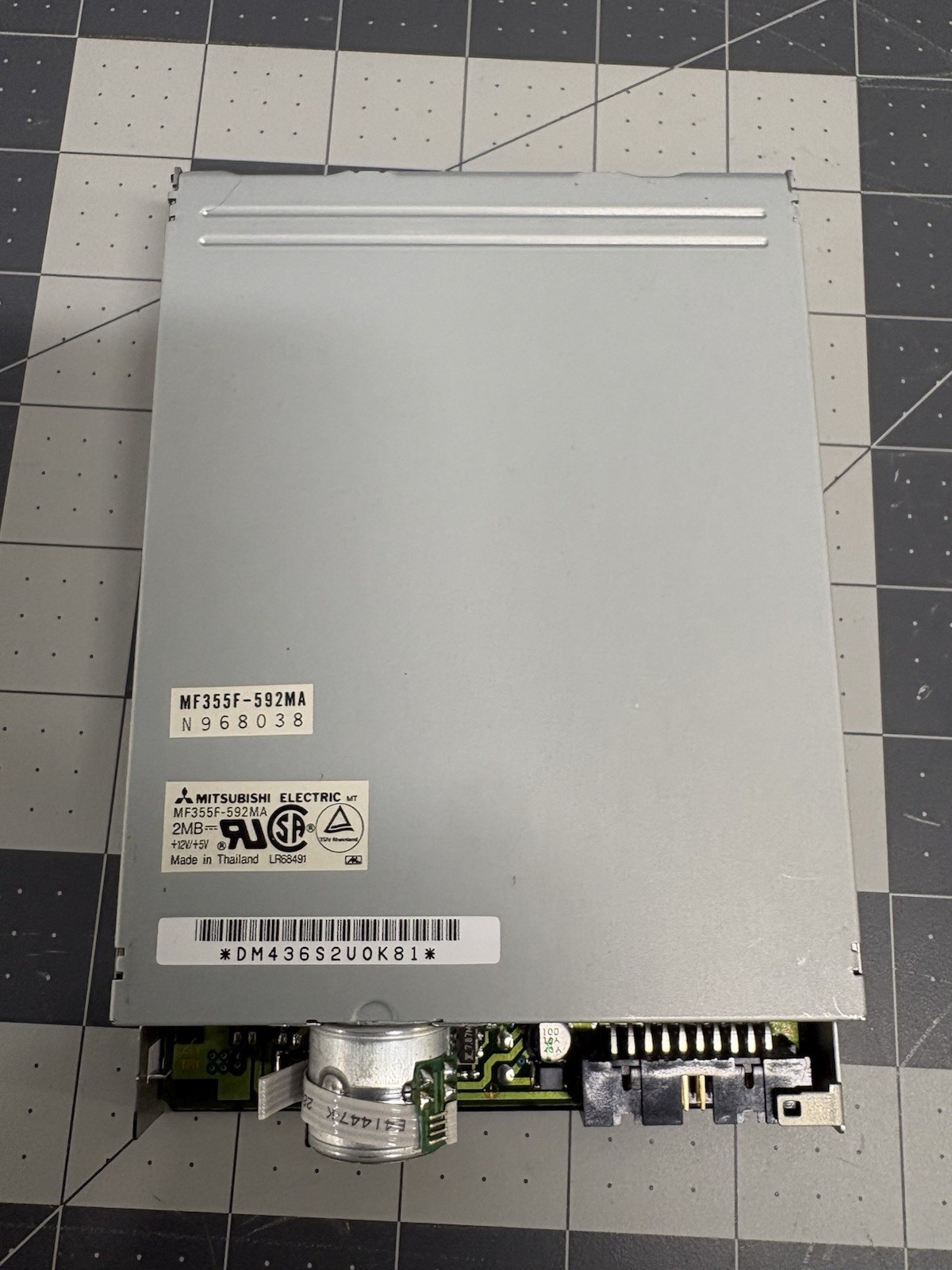 Apple Power Macintosh 6100 3.5” Floppy Drive Mitsubishi MF355F-592MA Working Pul