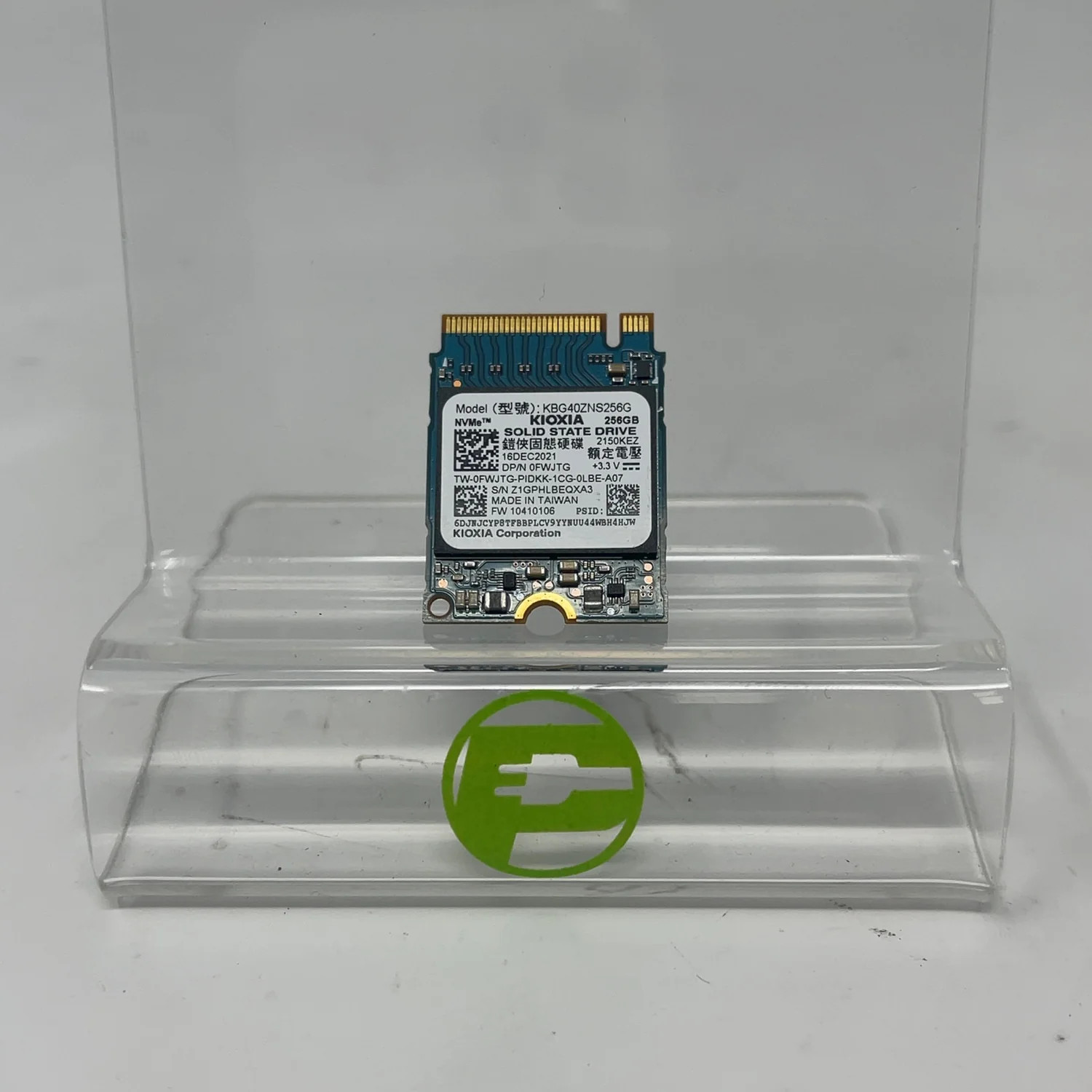 KIOXIA 2230mm Solid State Drive 256GB M.2 NVMe Gen 3.0 x 4 SSD KBG40ZNS256G