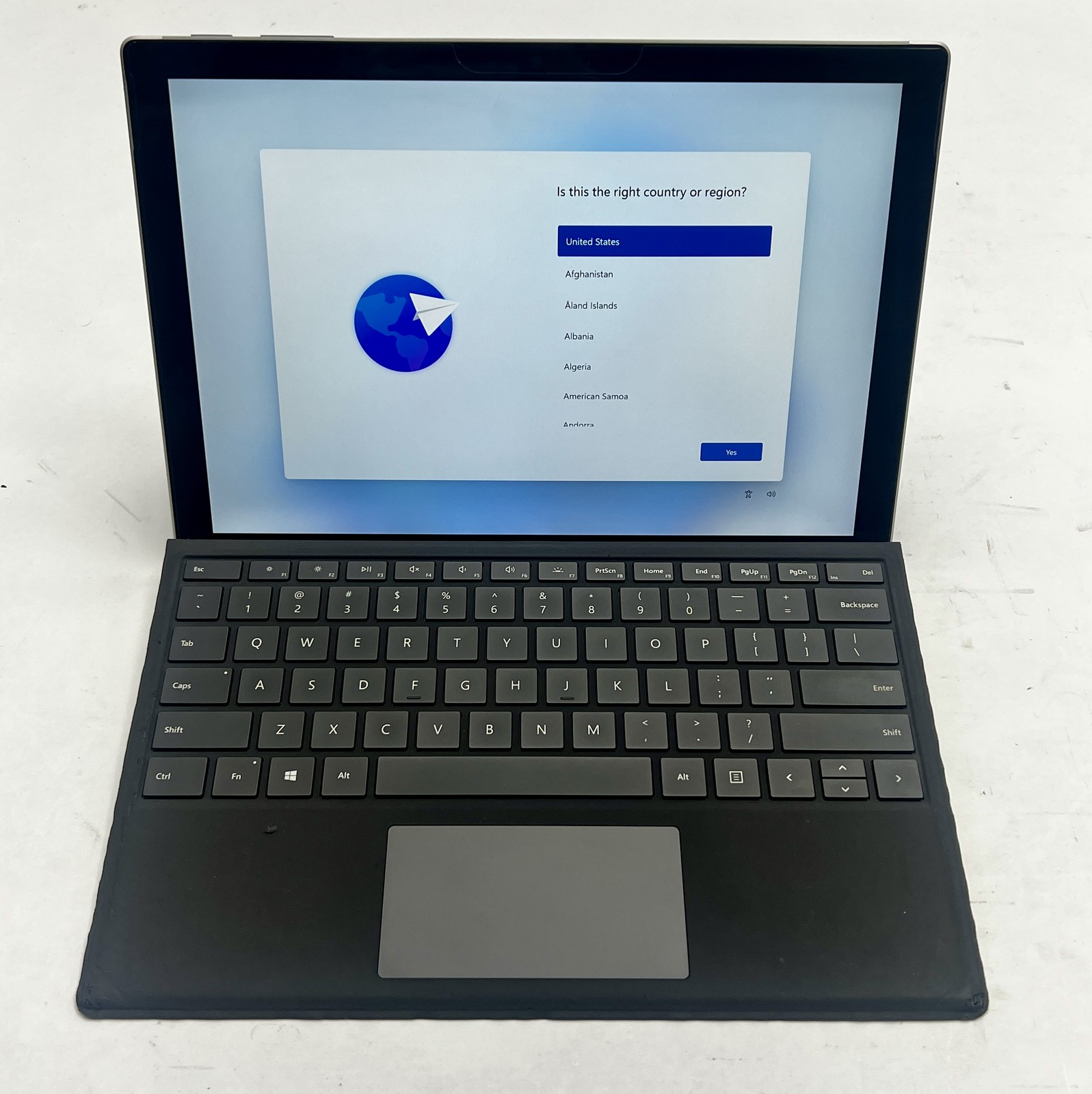 Microsoft Surface Pro, intel i5, 8GB, 256GB SD, W11Pro