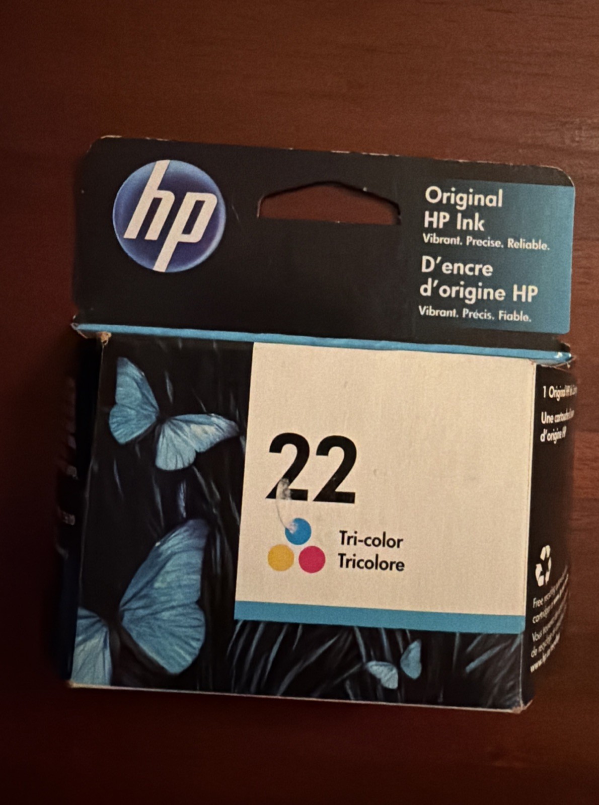 Genuine HP 22 Tri-Color Ink Cartridge Exp: 8/2022 New Sealed Original Packaging
