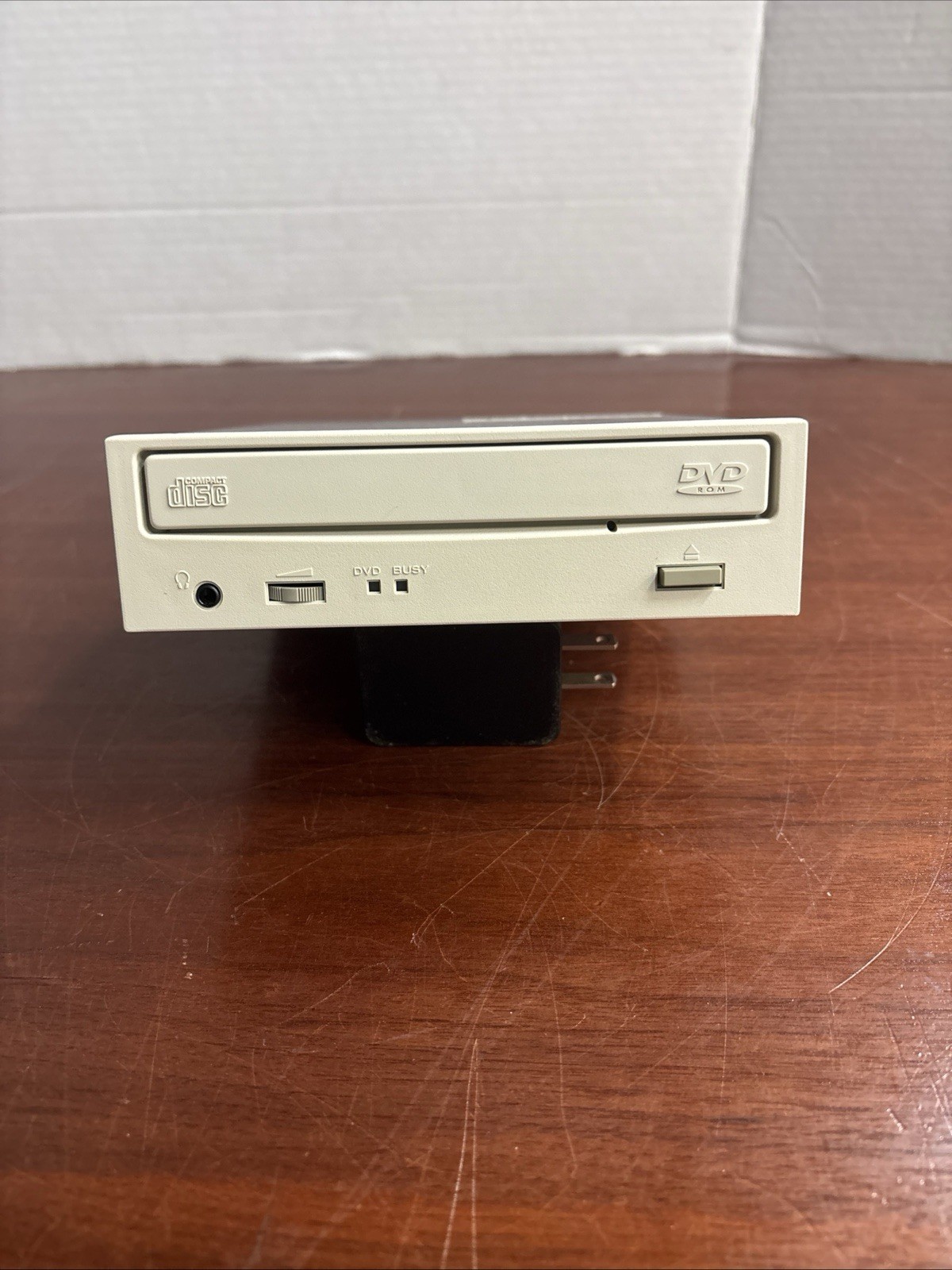 Hitachi GD-2000 IDE DVD-ROM***Untested