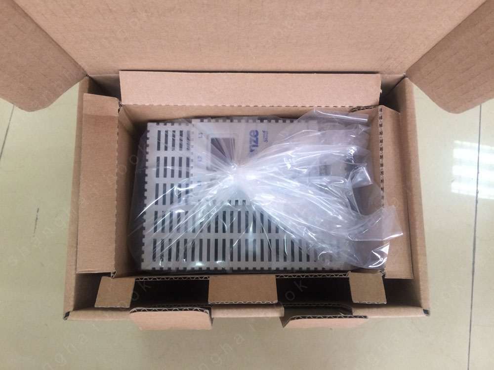 1PCS NEW ESMD113L4TXA  Via DHL or Fedex