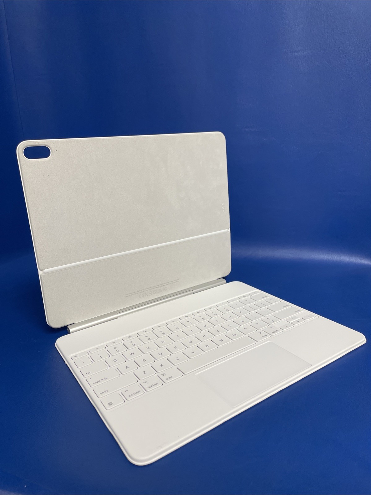 GENUINE Apple Magic Keyboard A3340 for iPad Air 13" Keyboard Folio Case White .