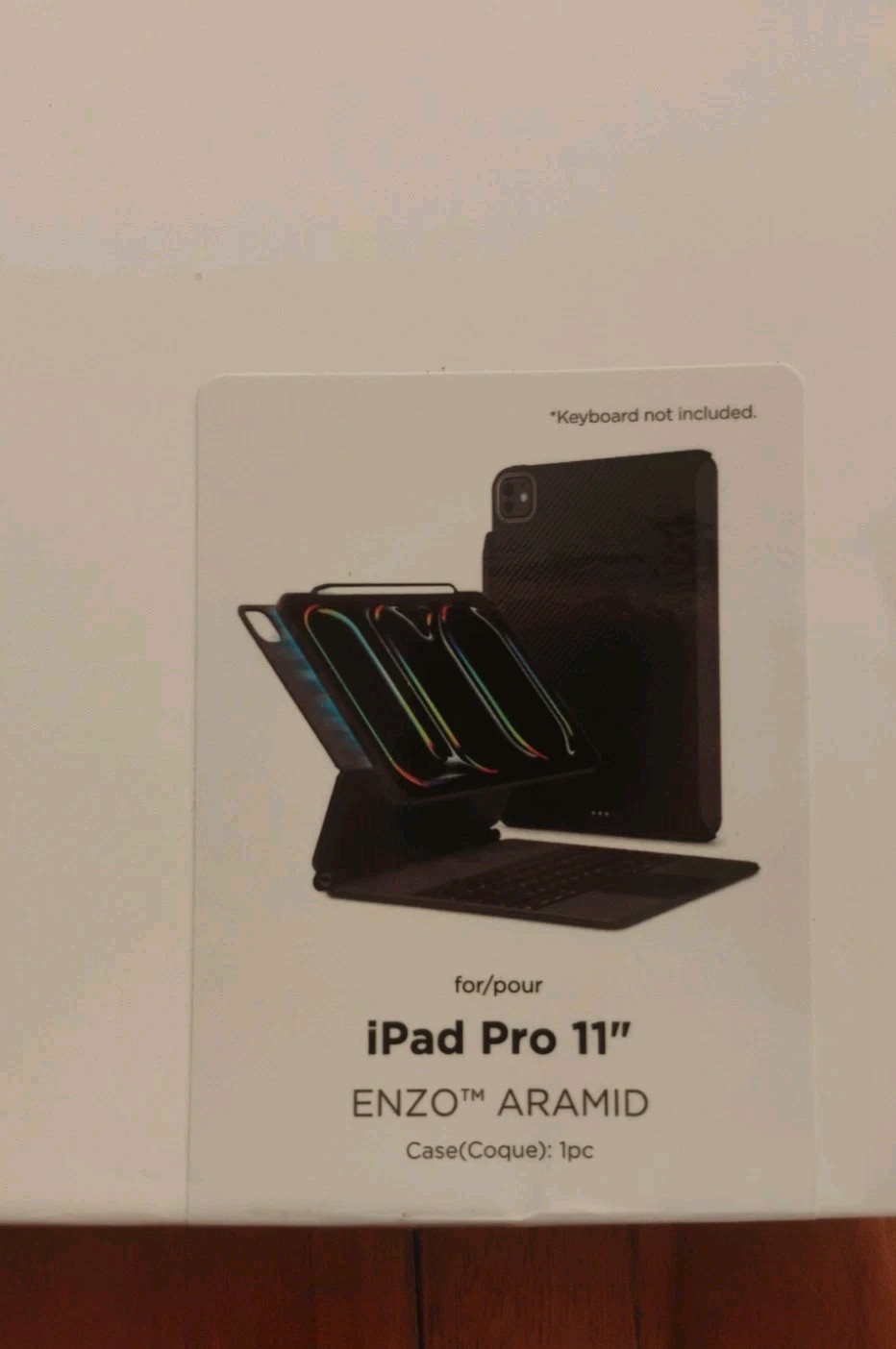 Spigen iPad Pro 11" Enzo Aramid,Open Box.Box Damaged