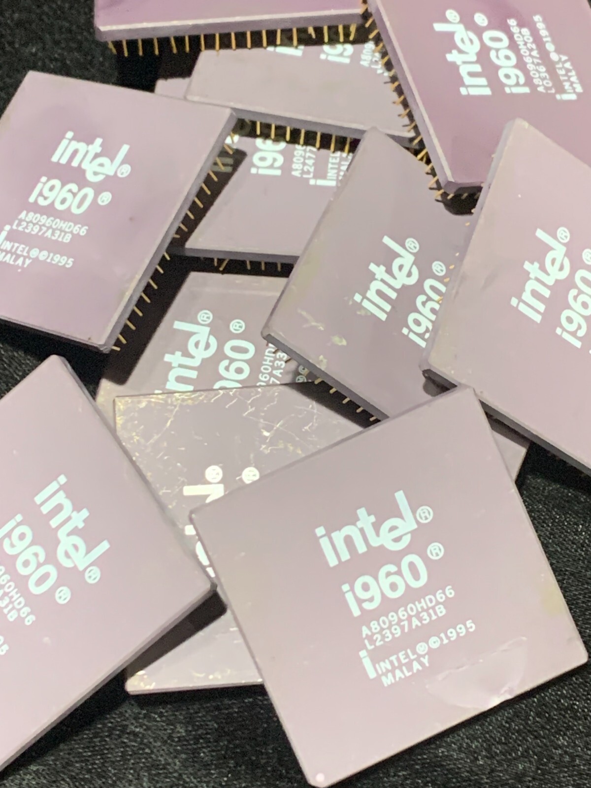 Vintage Intel i960 Microprocessor CPU – Untested, Ideal for Gold Recovery