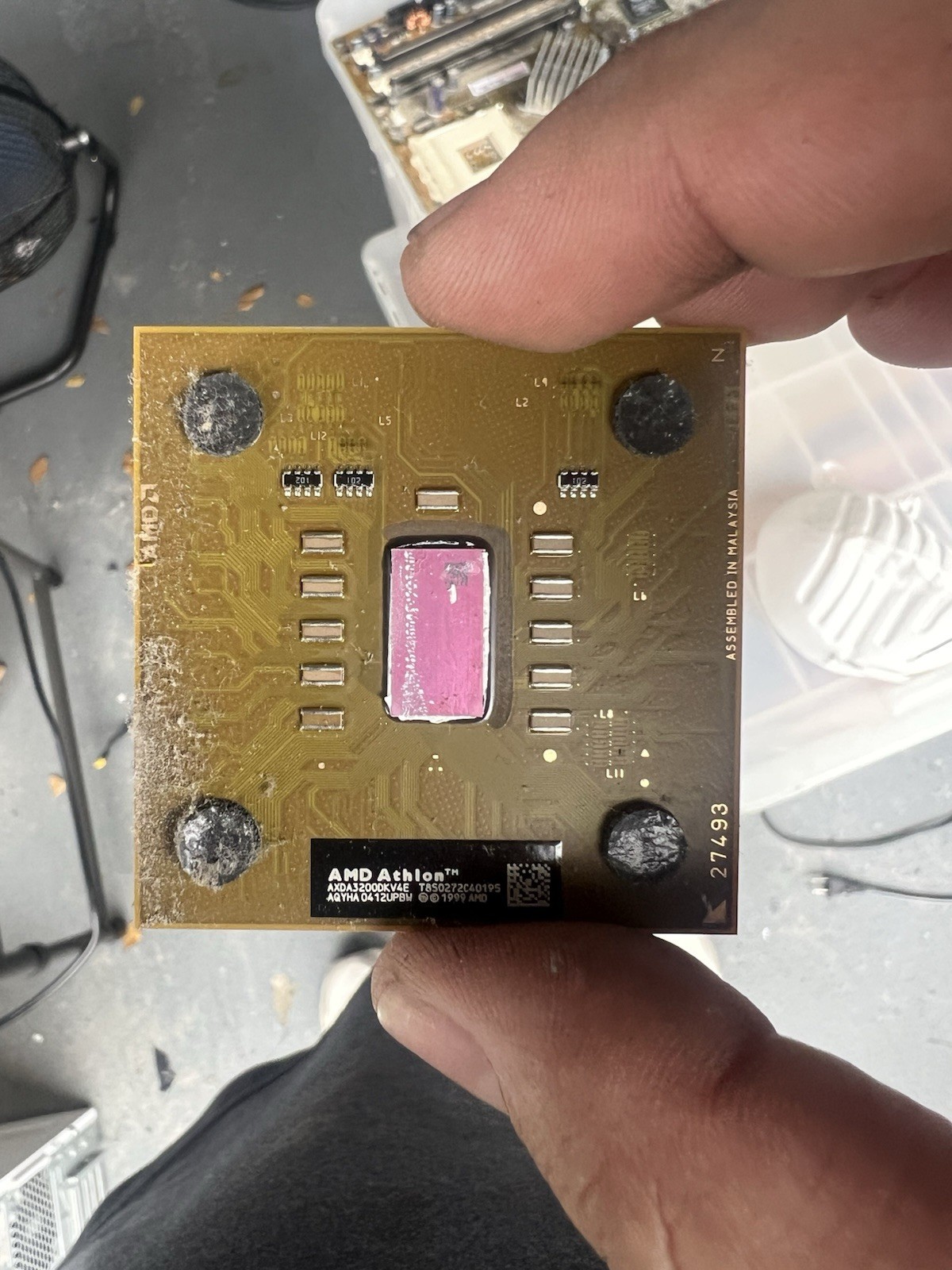 AMD Athlon XP 3200+ AXDA3200DKV4E 2.2GHz 512KB Socket A/462 CPU Processor