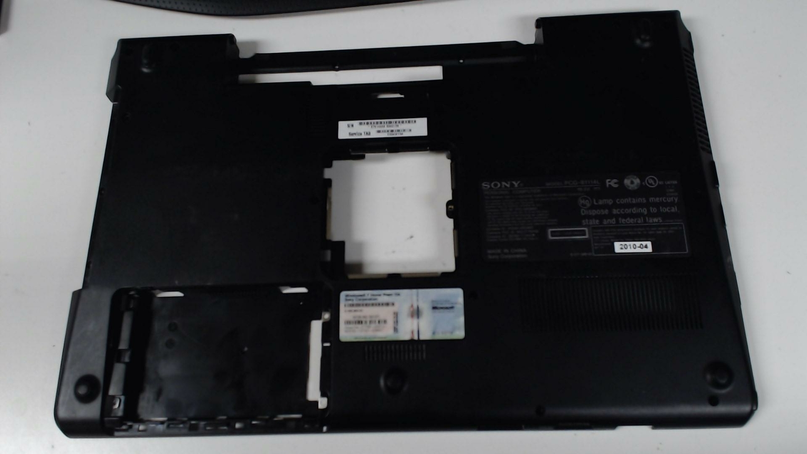 Sony Vaio VPCF115FM Laptop Base Enclosure 012-010A-2653-B OEM