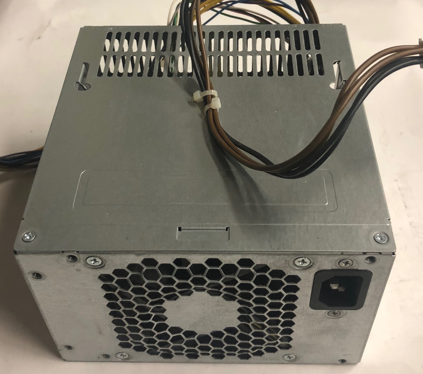 HP Compaq Elite 8100 Minitower Desktop PC8022 320W Power Supply- 508154-001