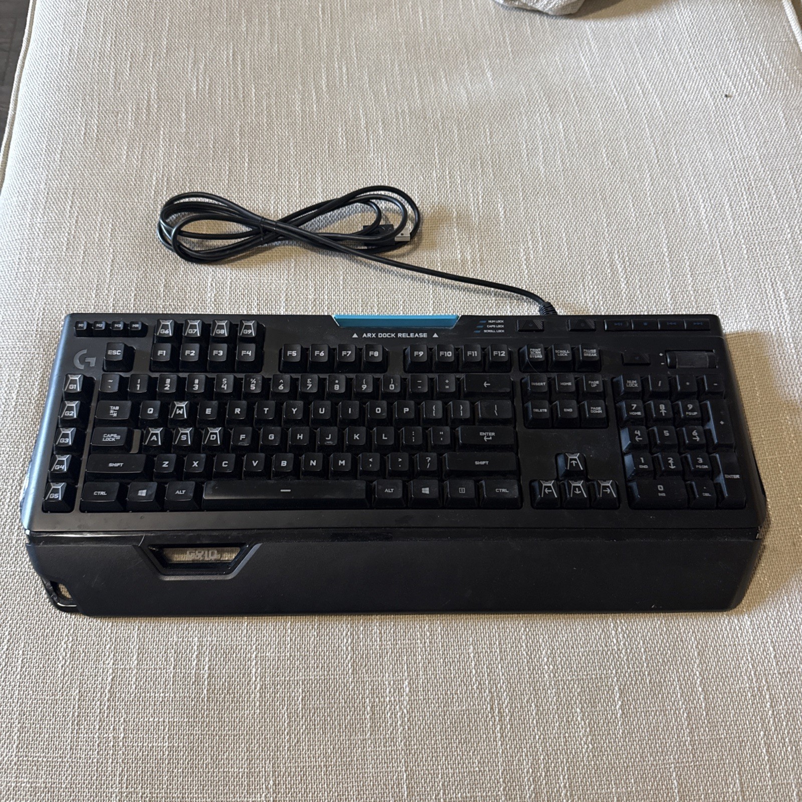 Logitech G910 Orion Spectrum RGB Mechanical Gaming Keyboard - Black