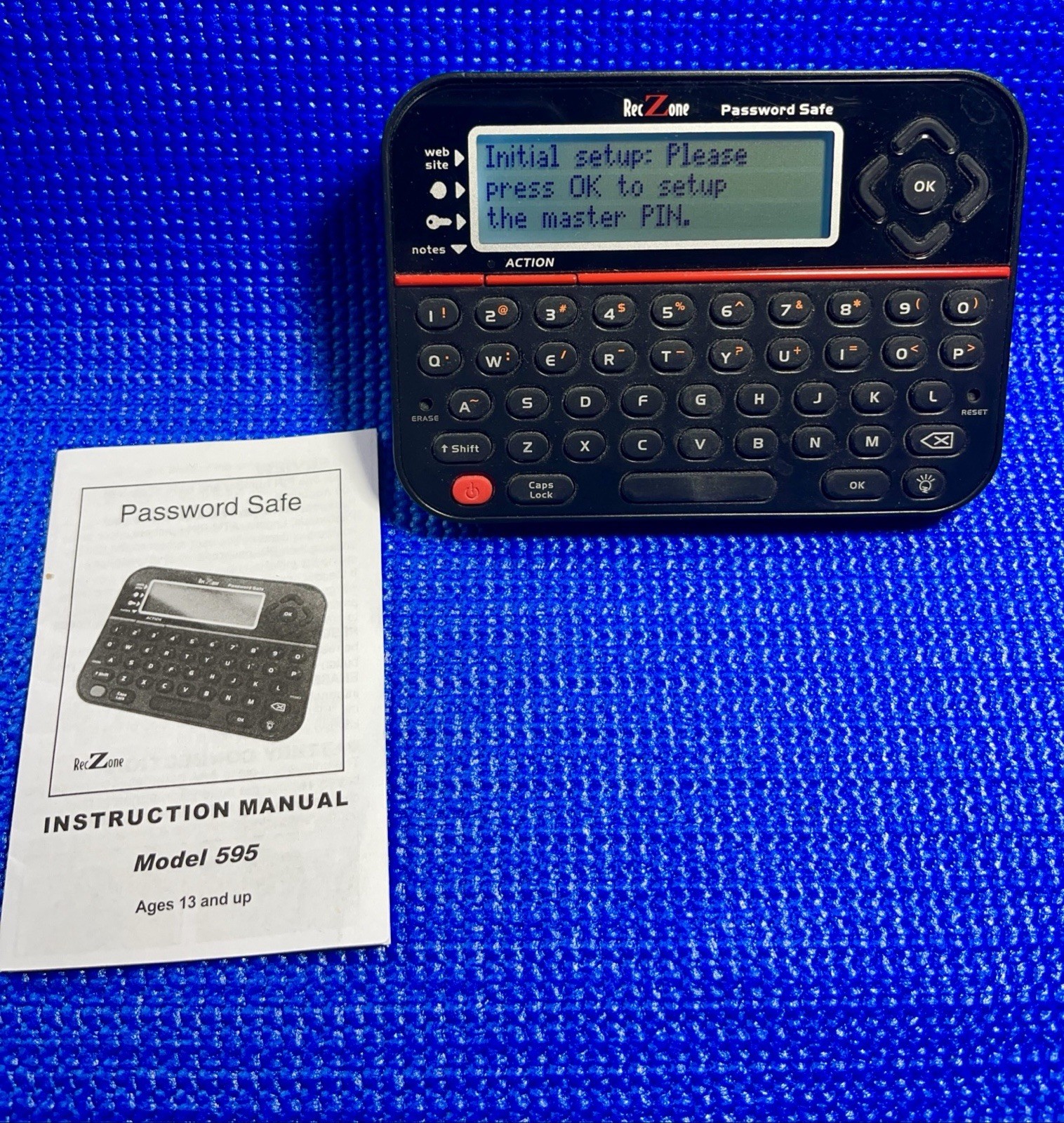 RecZone Password Safe Handheld Digital Keeper Vault Model #595 TESTED
