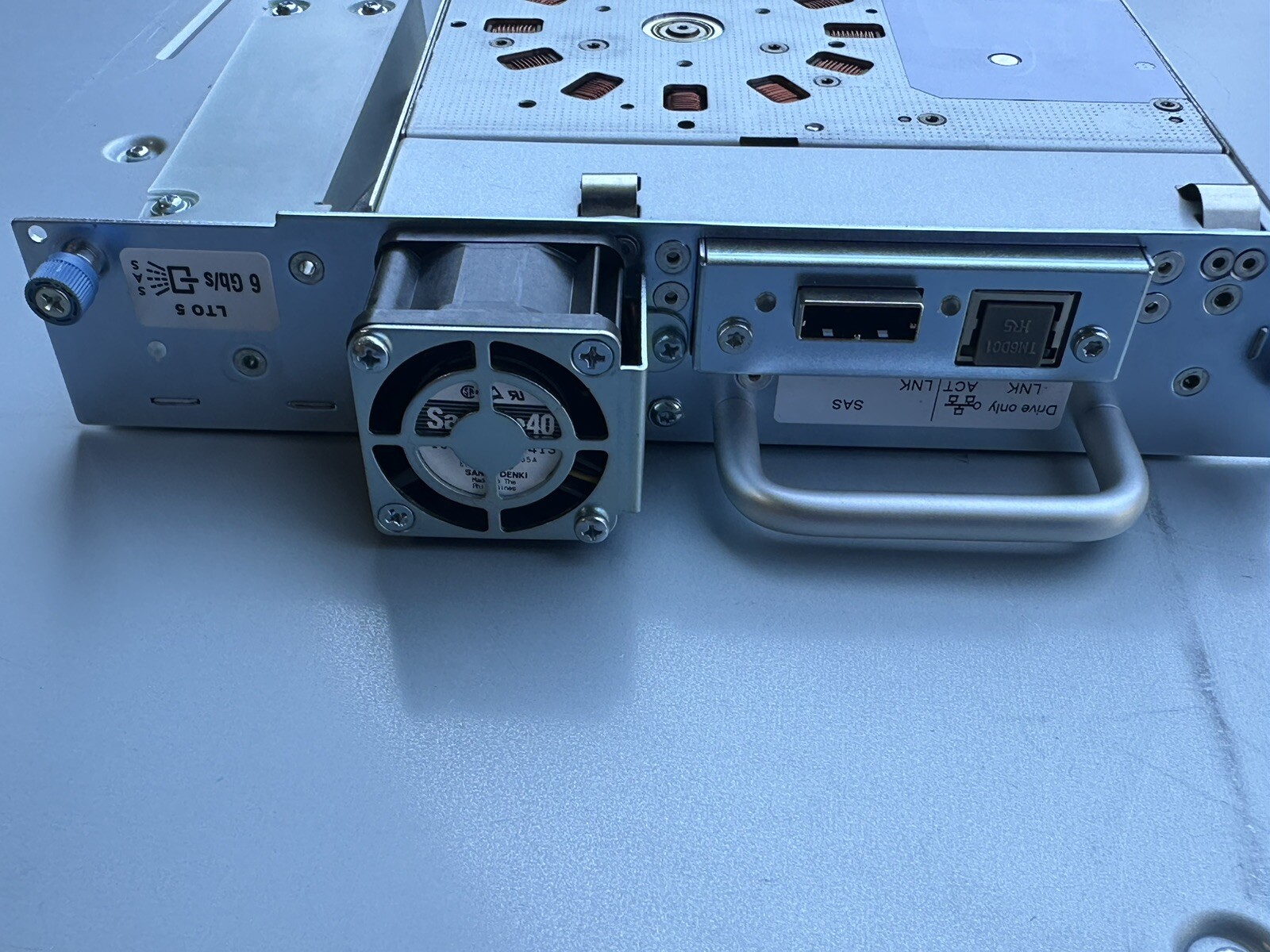 BN590A Overland LTO-5 SAS HH Loader Tape Drive Neo 2000 613364-001 Lot Of 2