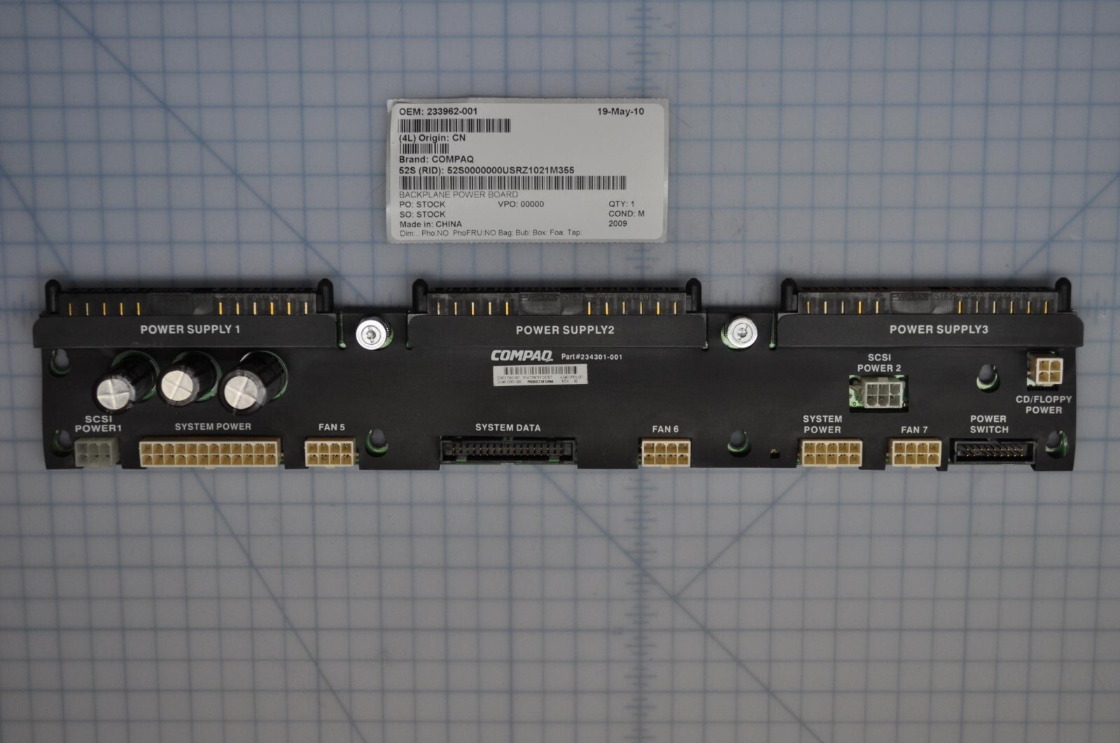HP BACKPLANE POWER BOARD 233962-001