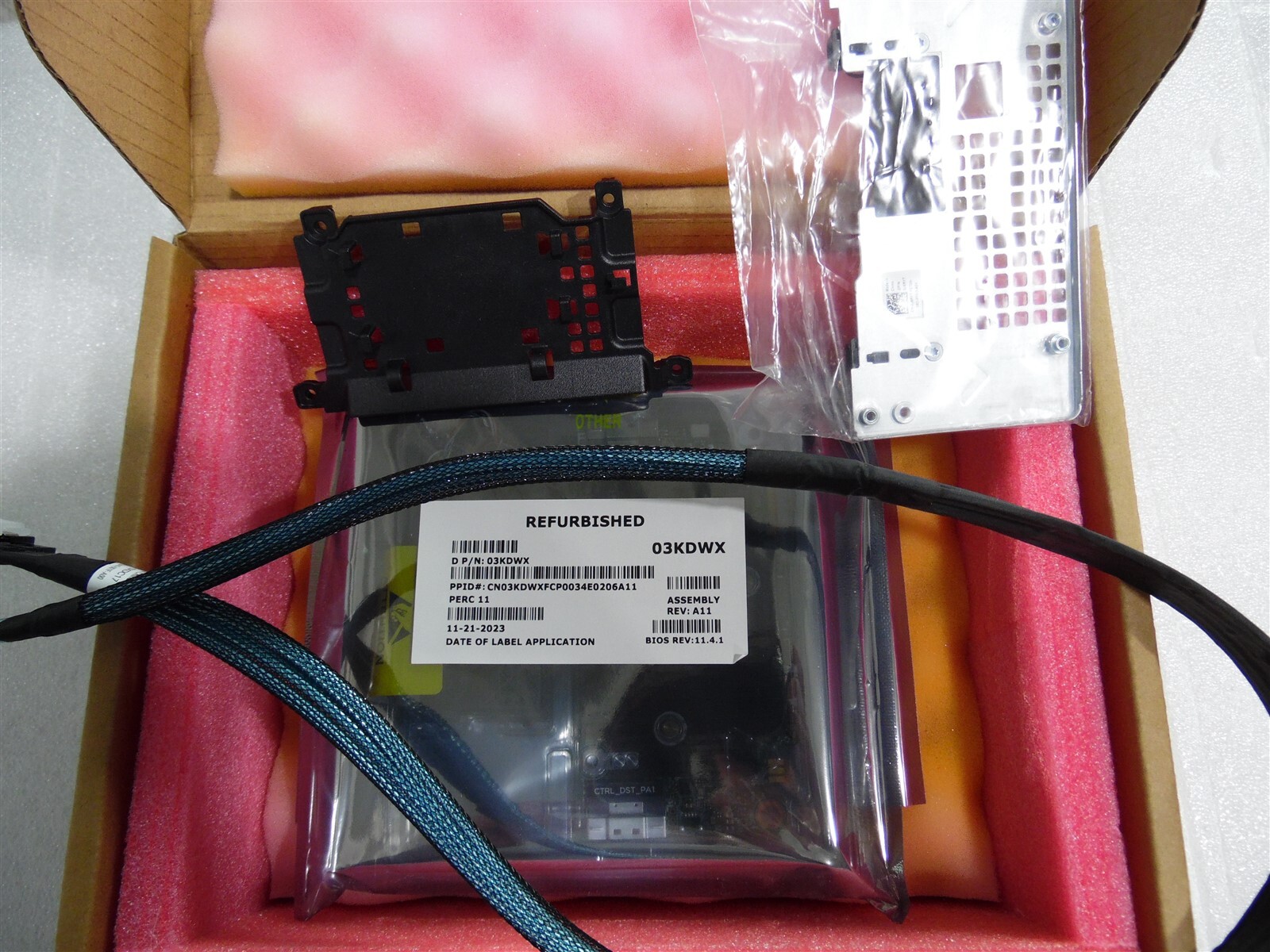 DELL POWEREDGE R750 8 BAY SFF SERVER H755 PERC RAID 3KDWX 51P7W XDC17 CABLE KIT