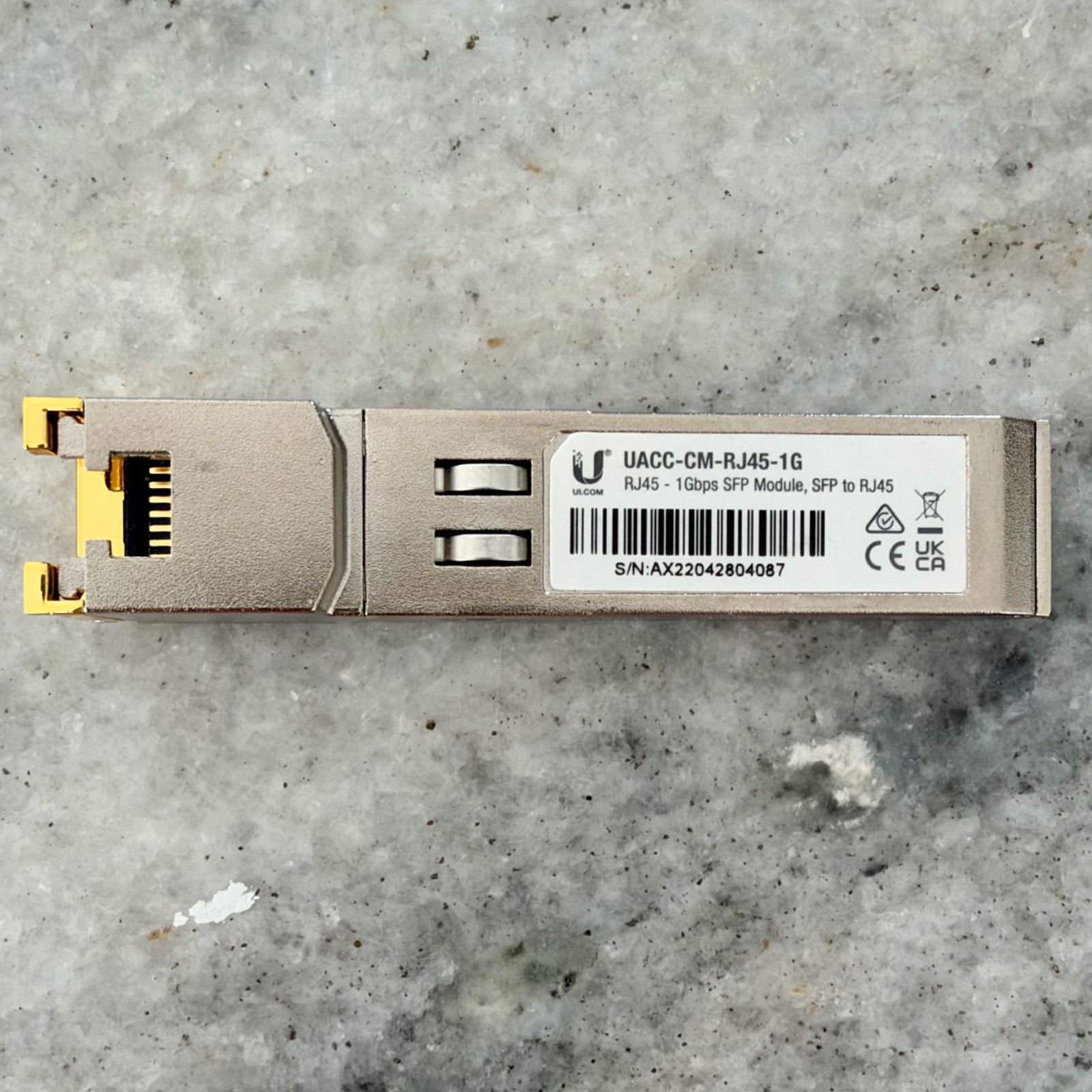 Ubiquiti Networks UACC-CM-RJ45-1G SFP To RJ45 Transceiver Adapter