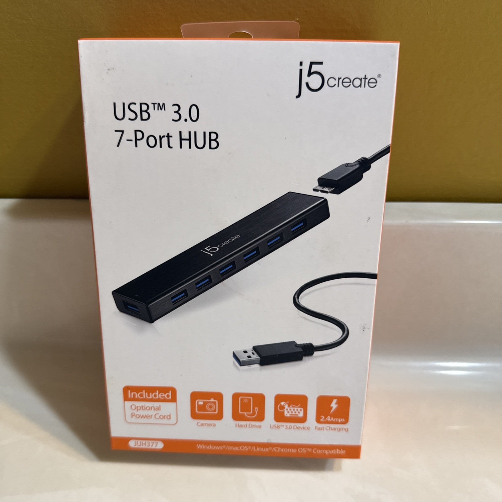 j5create JUH377 7-Port USB 3.0 Hub