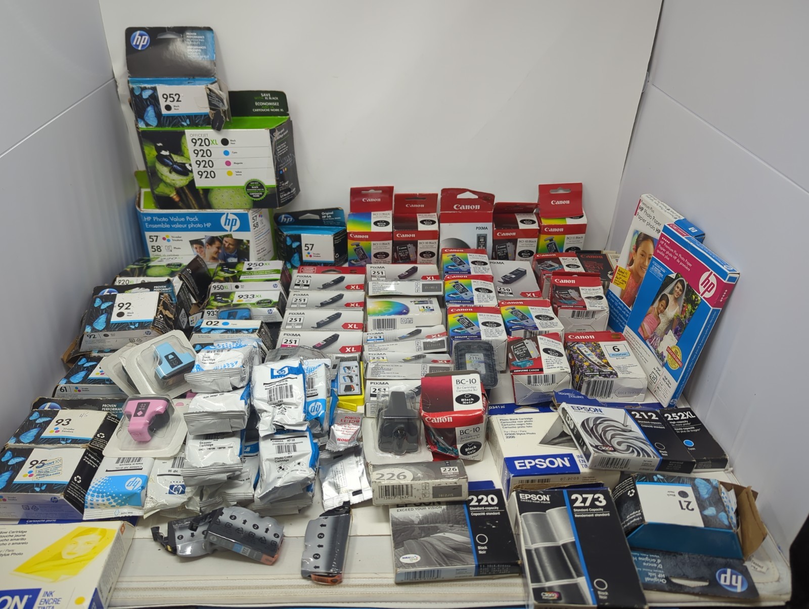 Lot Of Various Expired Ink Cartridges - HP, Canon, Epson 