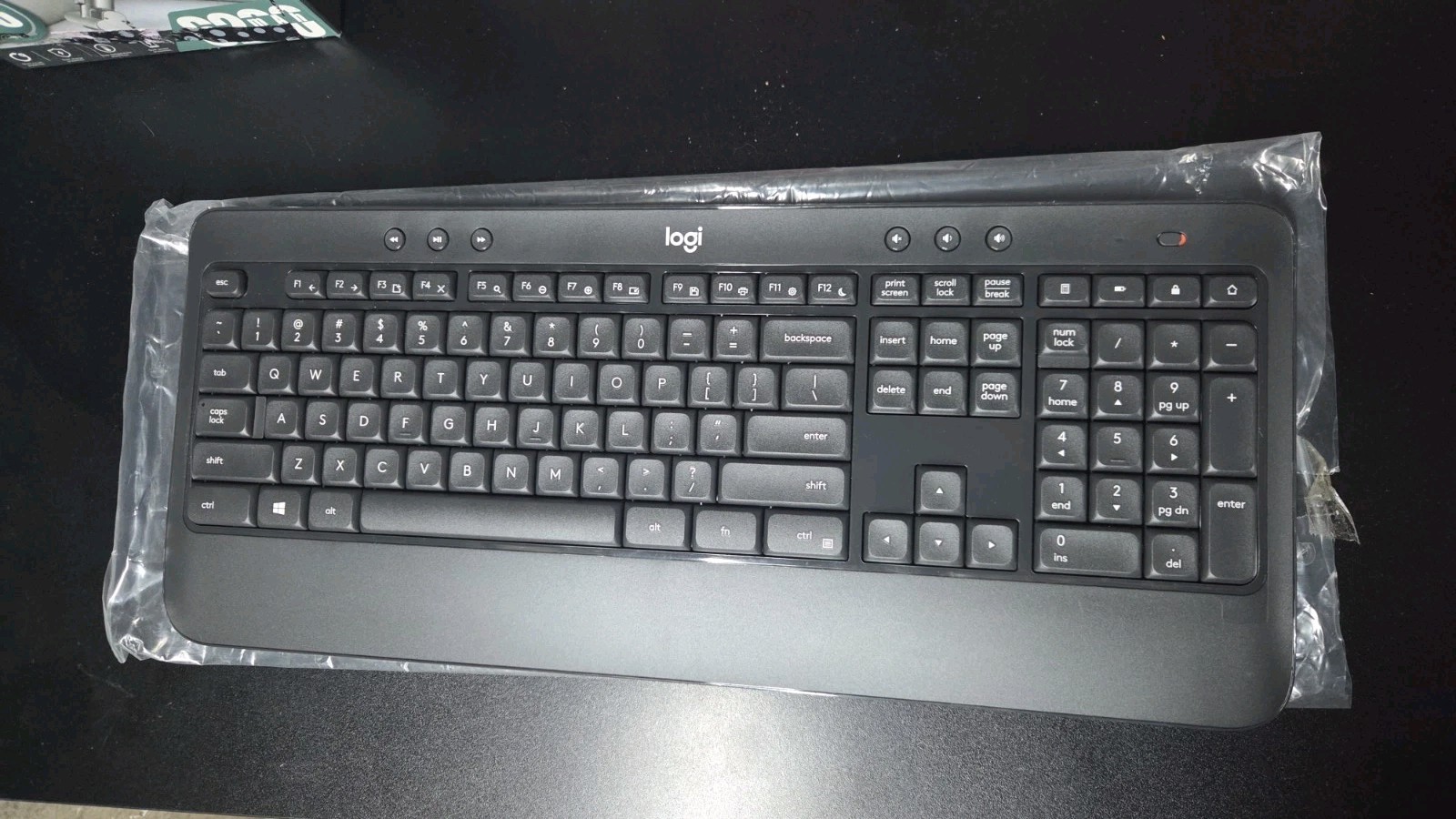 *KEYBOARD ONLY* Logitech K540 Full-size Advanced Wireless Membrane