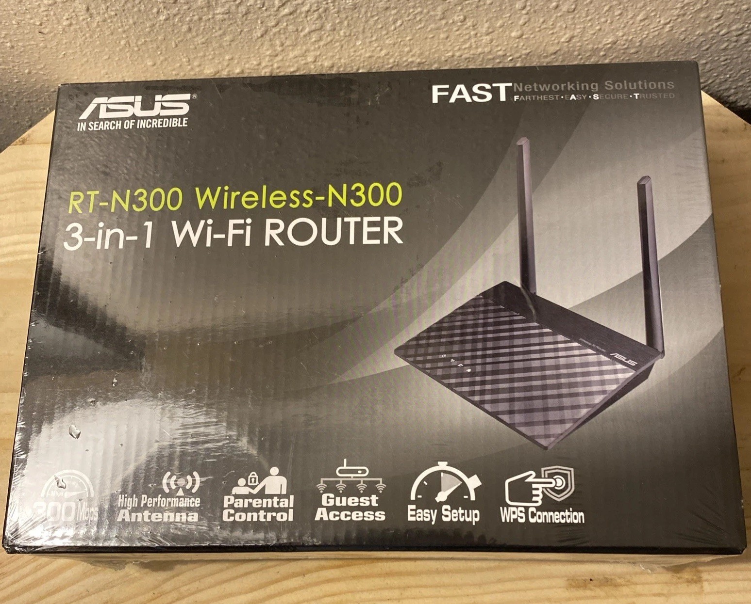 ASUS RT-N12 Wireless-N300 Router 3-in-1 AP Range Extender 300Mbps NEW