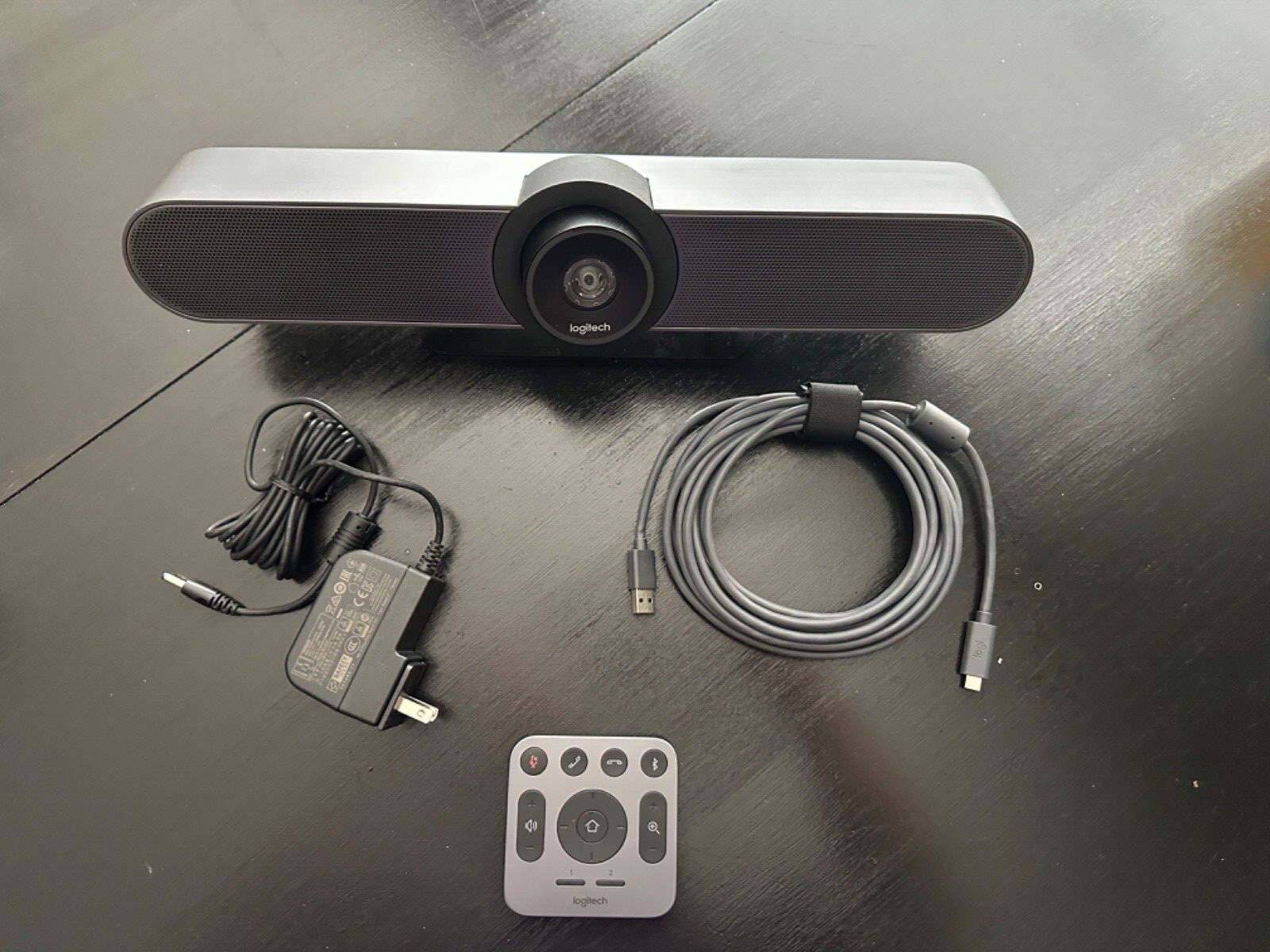 Logitech Meetup 960-001101 Video Conferencing Camera- complete w/ac+remote+us