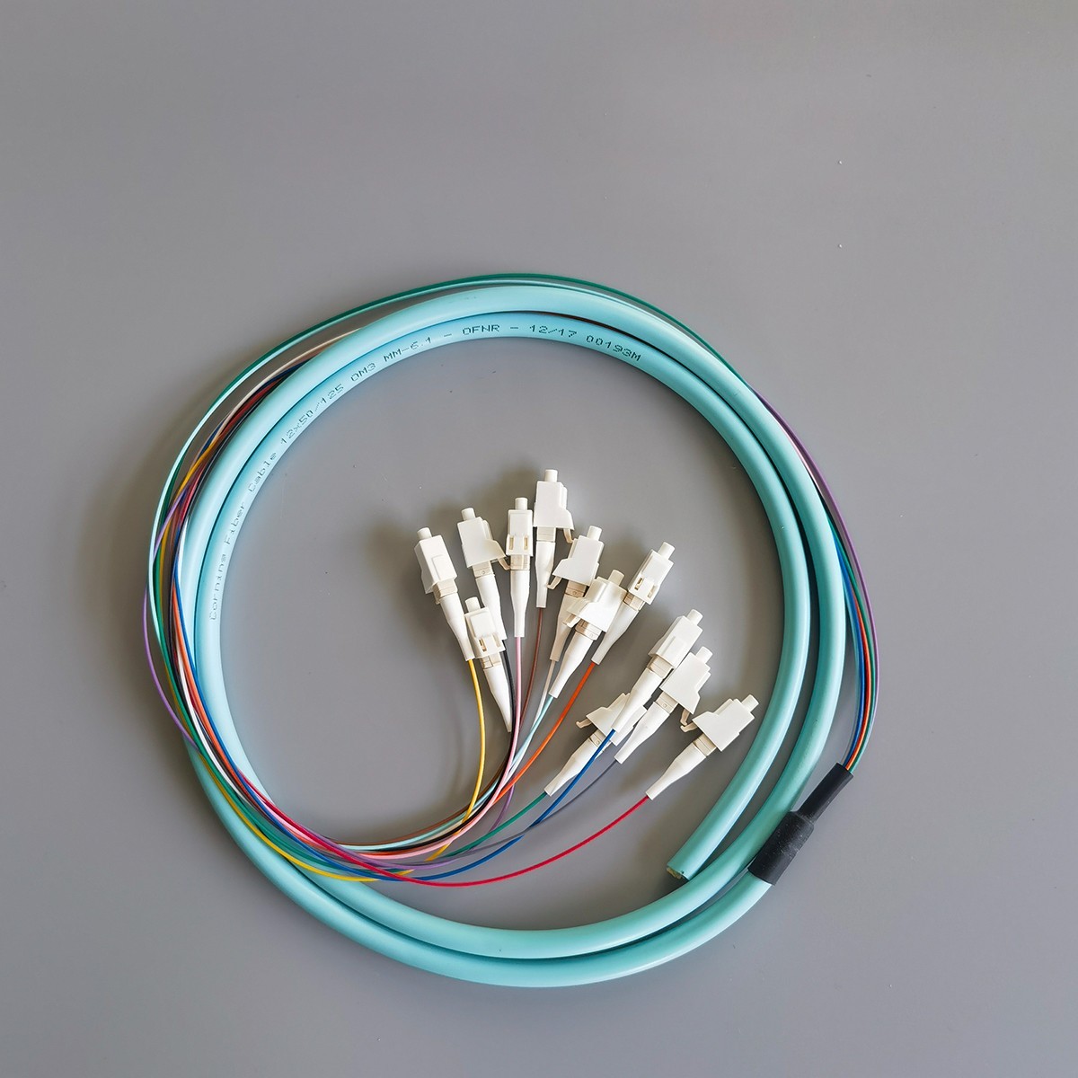 Wholesale OM3 Multimode Fiber Optic Pigtail LC/UPC 1/3/5pcs 12Colors  1.5M 0.9mm