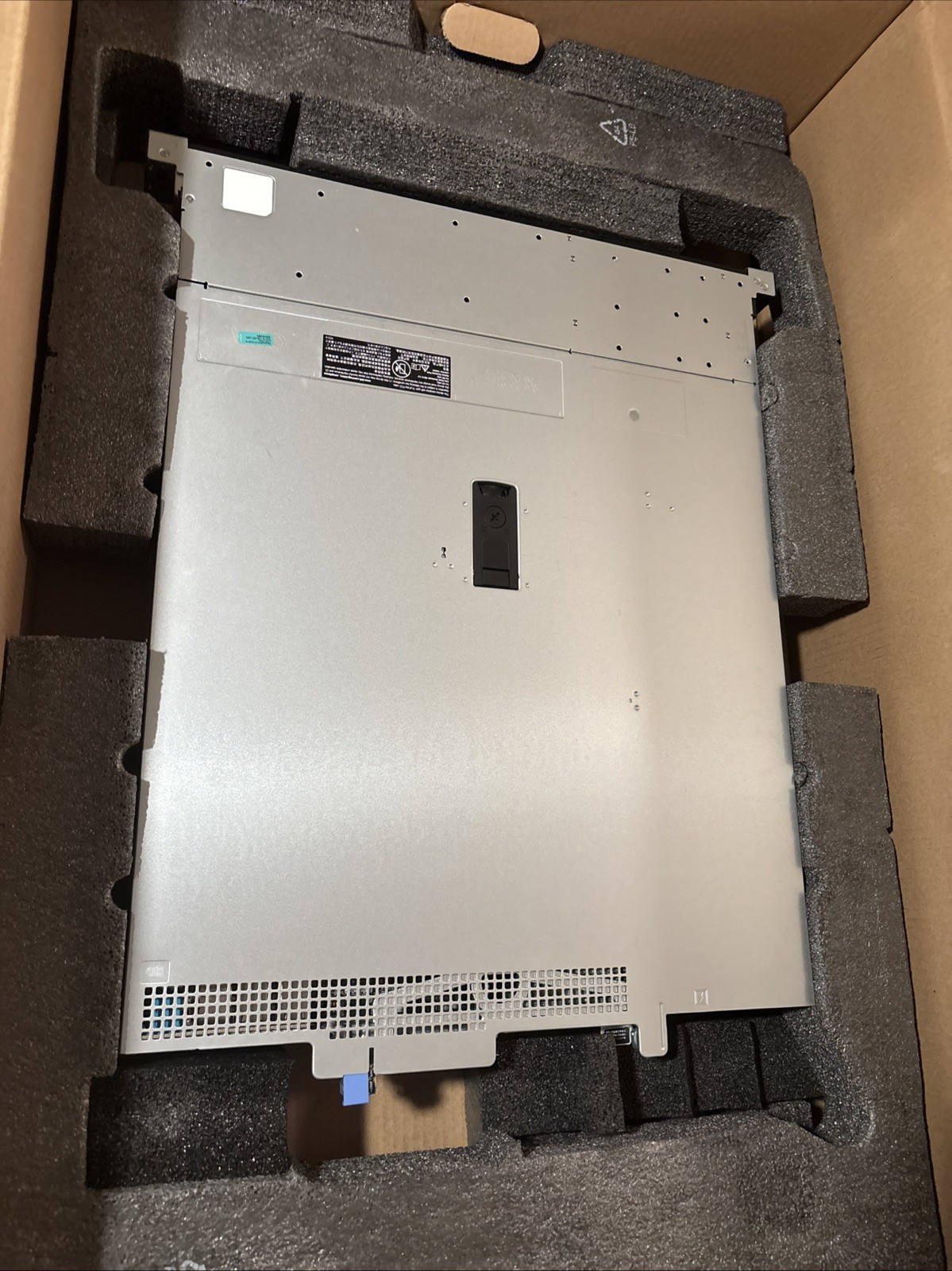 Salient Systems COMPLETEVIEW 20/20 QUICKSTART 1606DVR2 Dell Power Edge Server