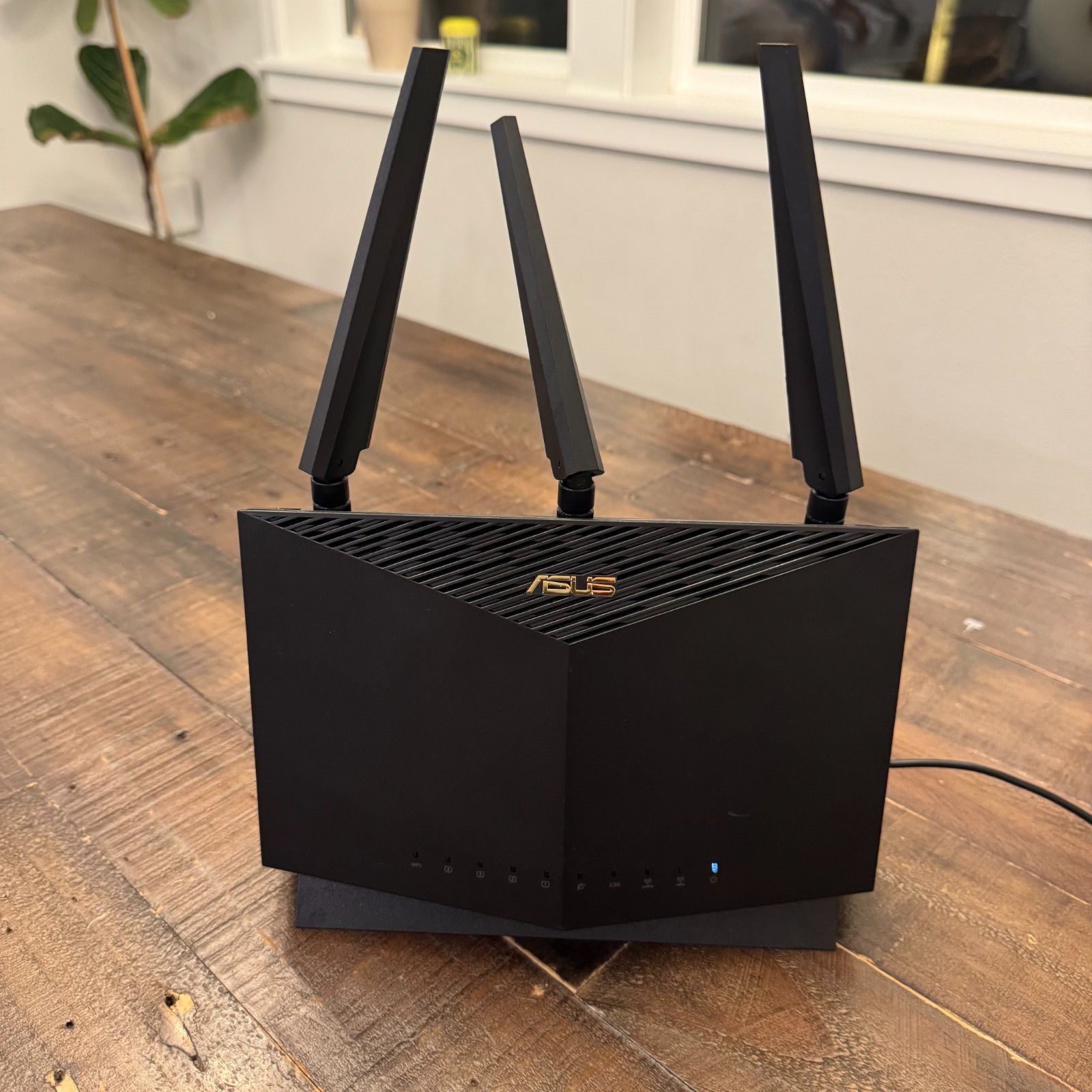 ASUS RT-AX86U AX5700 WiFi 6 Dual Band Gigabit Router 2.5G Quick Ship