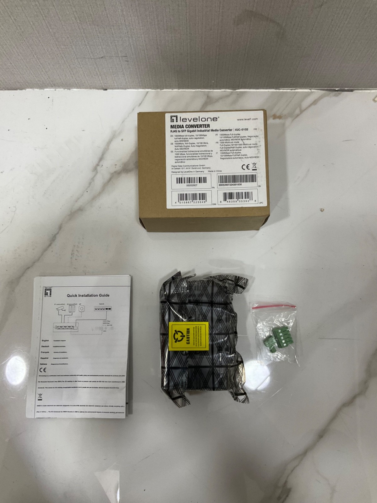 LEVELONE IGC-0102 MEDIA CONVERTOR RJ45 to SFP Gigabit Industrial Media Converter