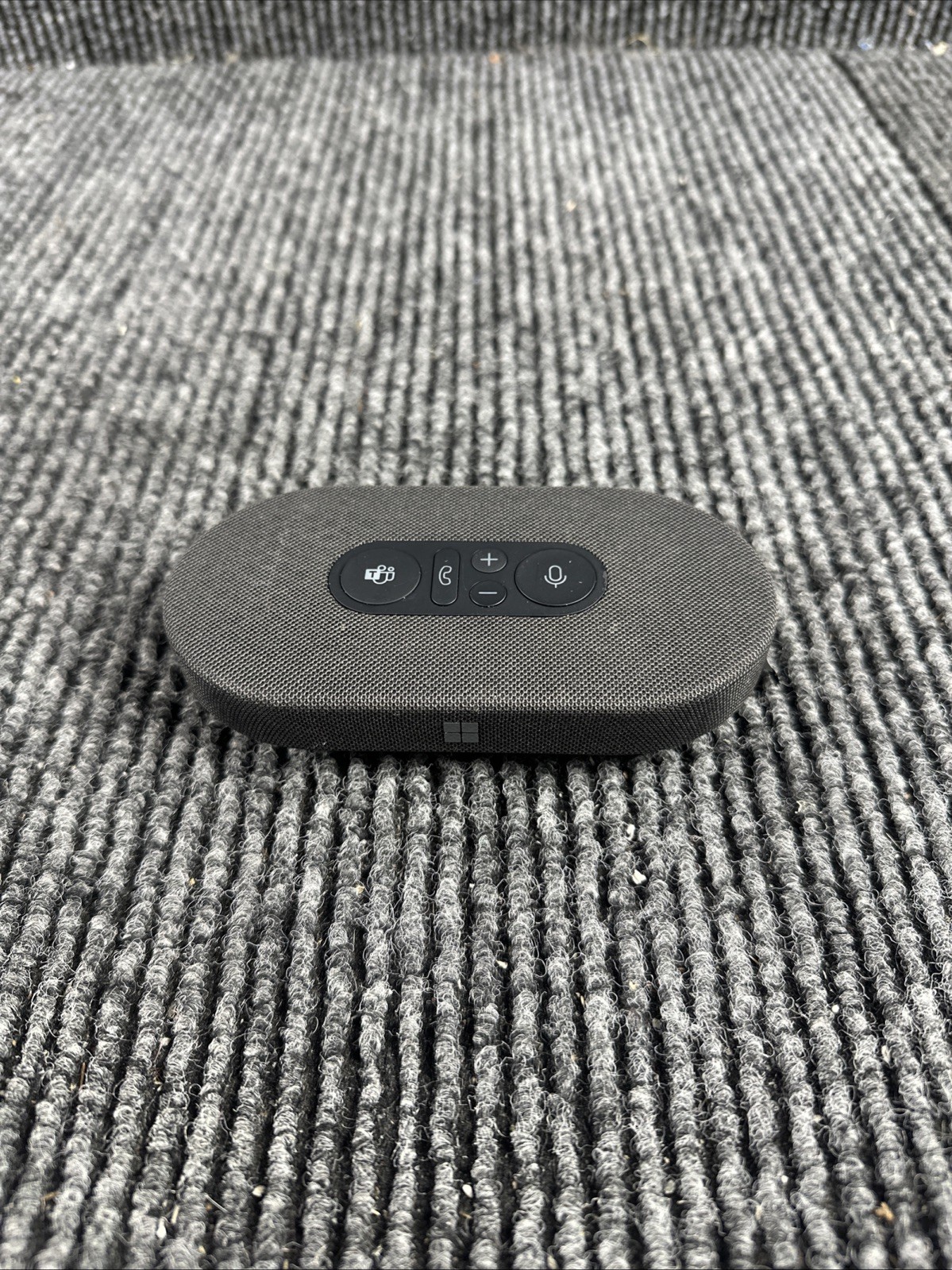 Microsoft Modern USB-C Speaker for Windows & MacOS Certified for Microsoft Teams