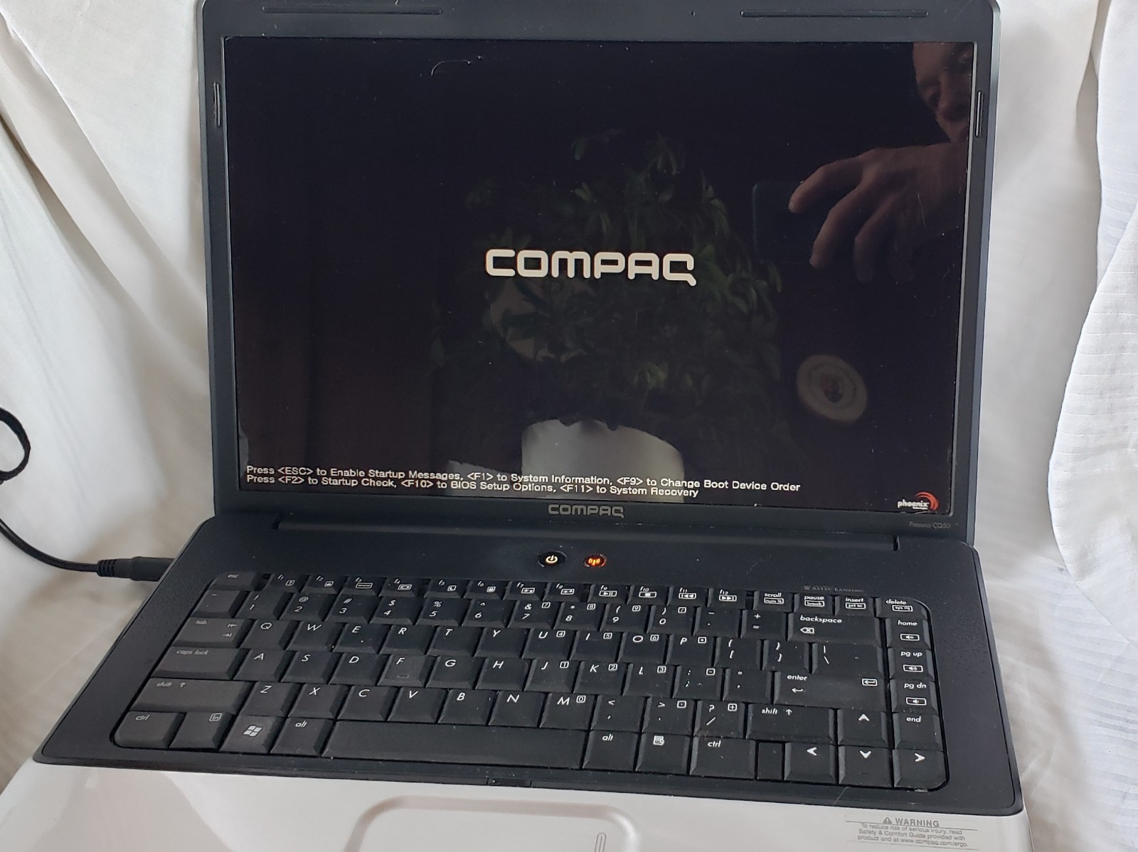 HP Compaq Presario CQ50 Notebook PC Black 15"  Works