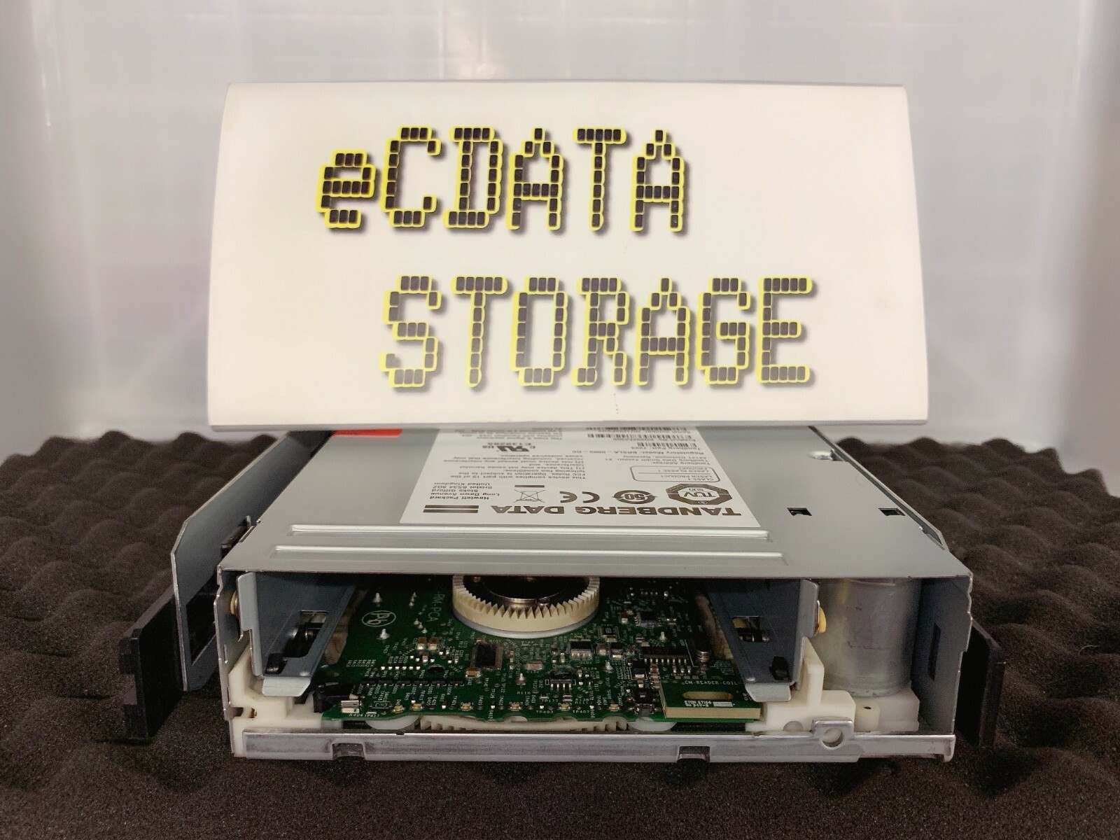 Tandberg LTO5 HH FC TAPE DRIVE AQ294E#350 871134 7223 FOR T40