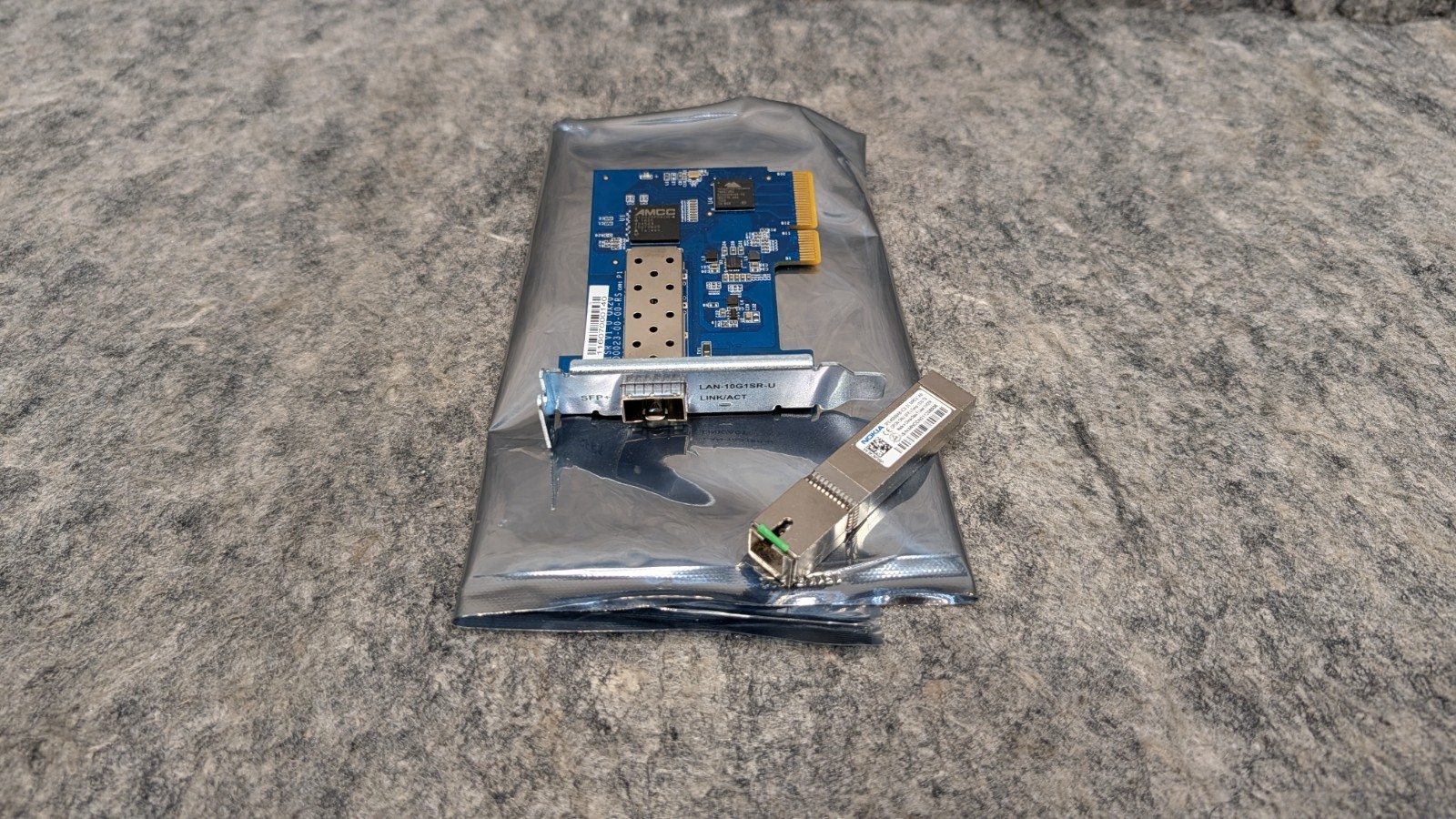 QNAP LAN-10G1SR 10 Gigabit SFP PCIe Network Adapter + Nokia 10G SFP Module