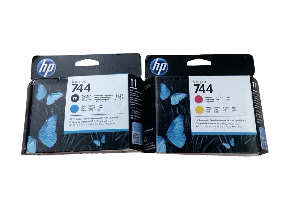 Genuine HP 744 DesignJet Printhead Lot PK/C Cyan Photo Black M/Y Magenta Yellow