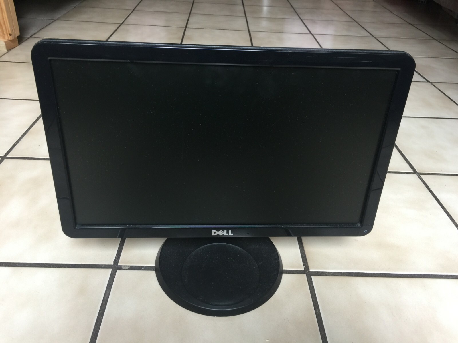 Dell IN1910Nb 18.5" Widescreen LCD Monitor
