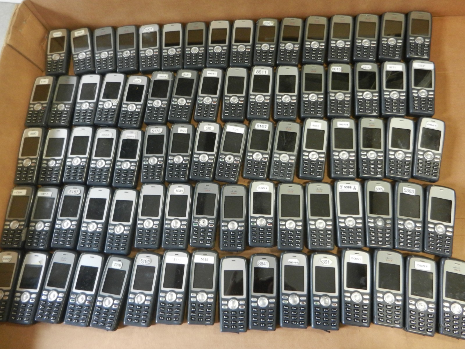 80X * *Cisco 7925 Wireless Phones + 18 ZCover battery Charger Base cradle - L@@K