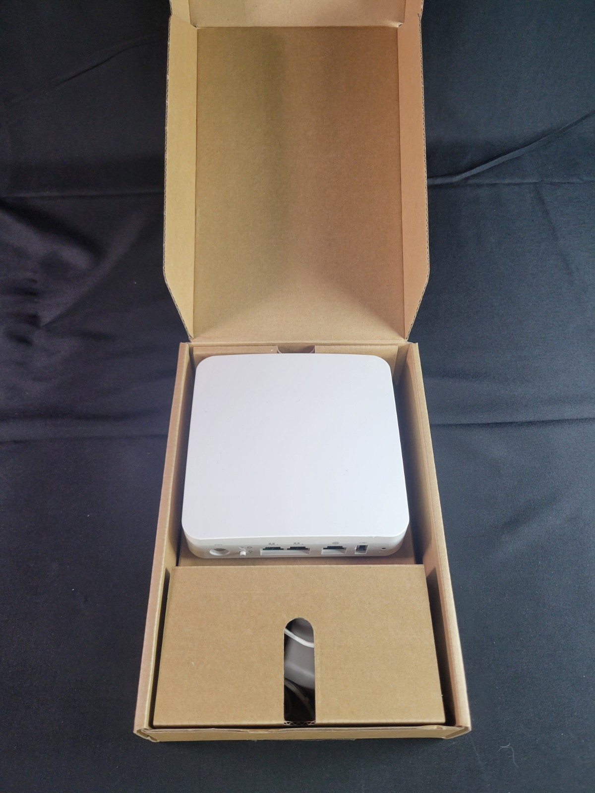Calix GigaSpire BLAST u4 WiFi 6 Router 100-05493 GS2028E Tested w/ Power