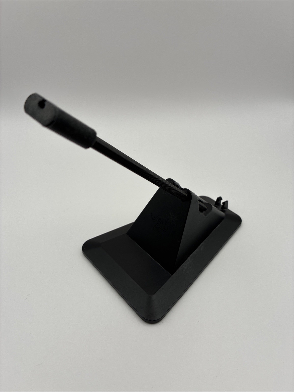 Razer Mouse Bungee V2 Gaming Drag Cable Control