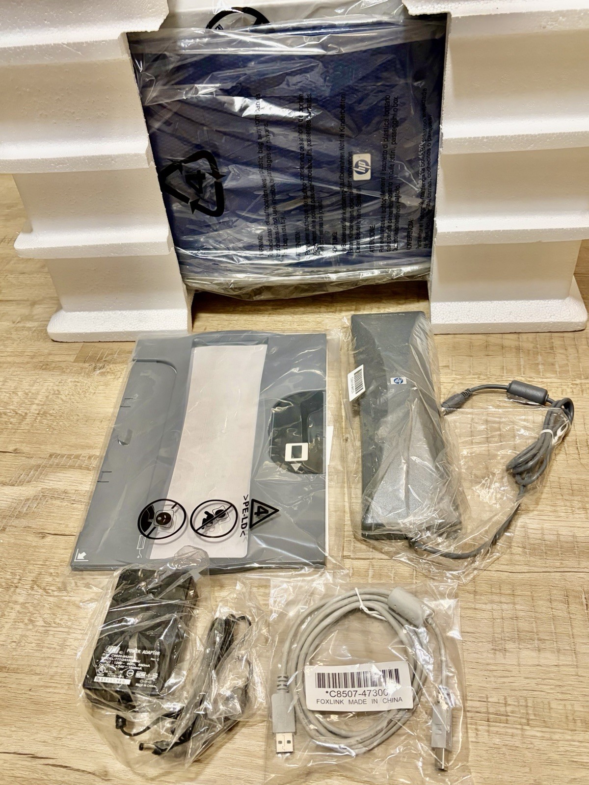 HP Scanjet 4570c Flatbed Scanner Open Box Never Used w/TMA Original Box