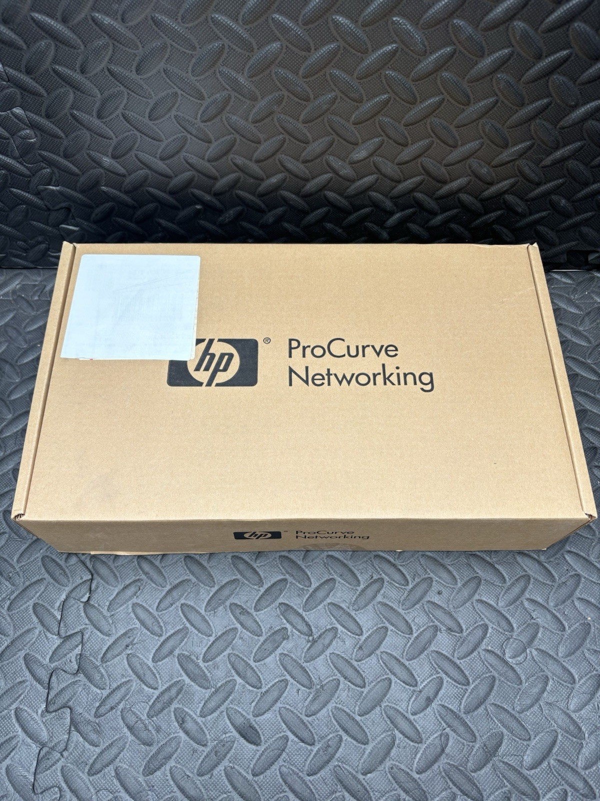 J9137A I Open Box HPE Aruba 2520-8-PoE Switch