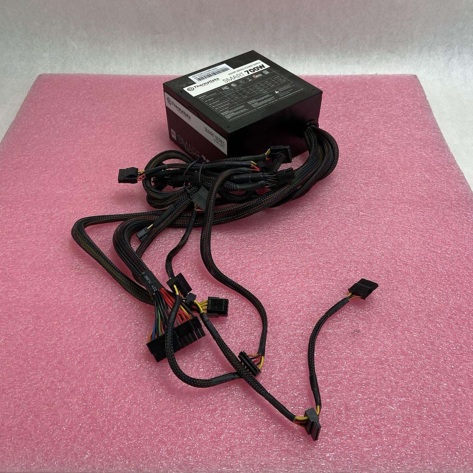 Thermaltake SPD-700AH2NCW Smart Series 80 Plus 700W Power Supply