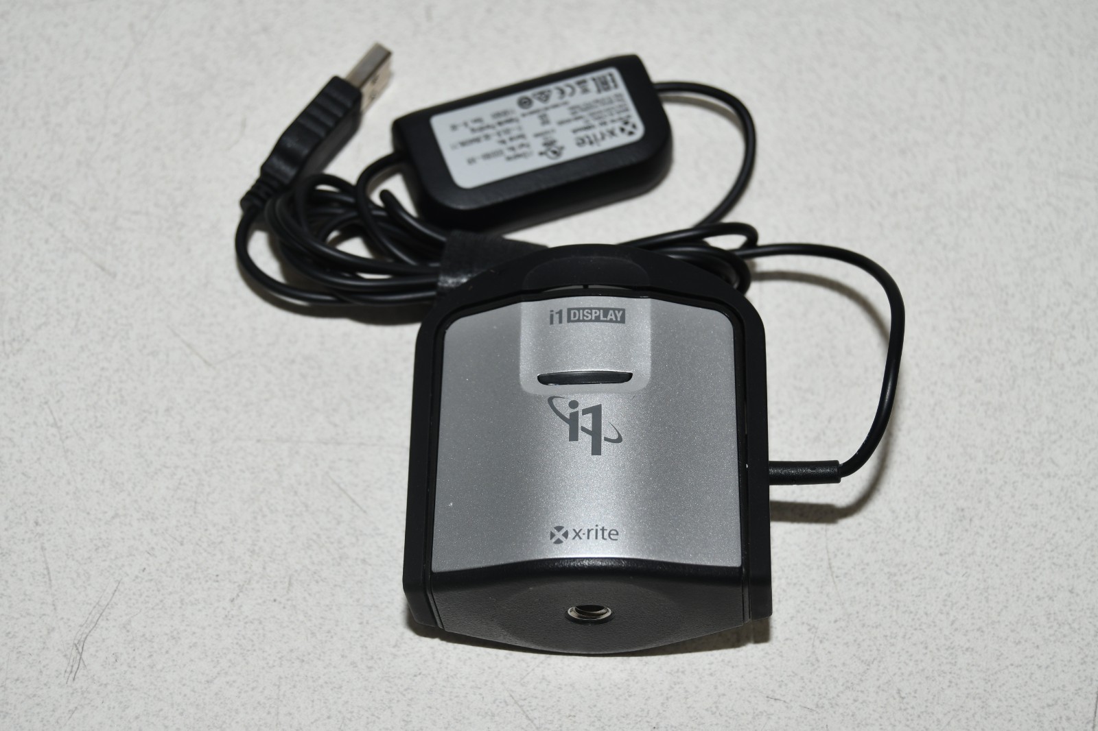 ^ X-Rite i1 Display Colorimeter P/N: E0DIS3-XR #X9317