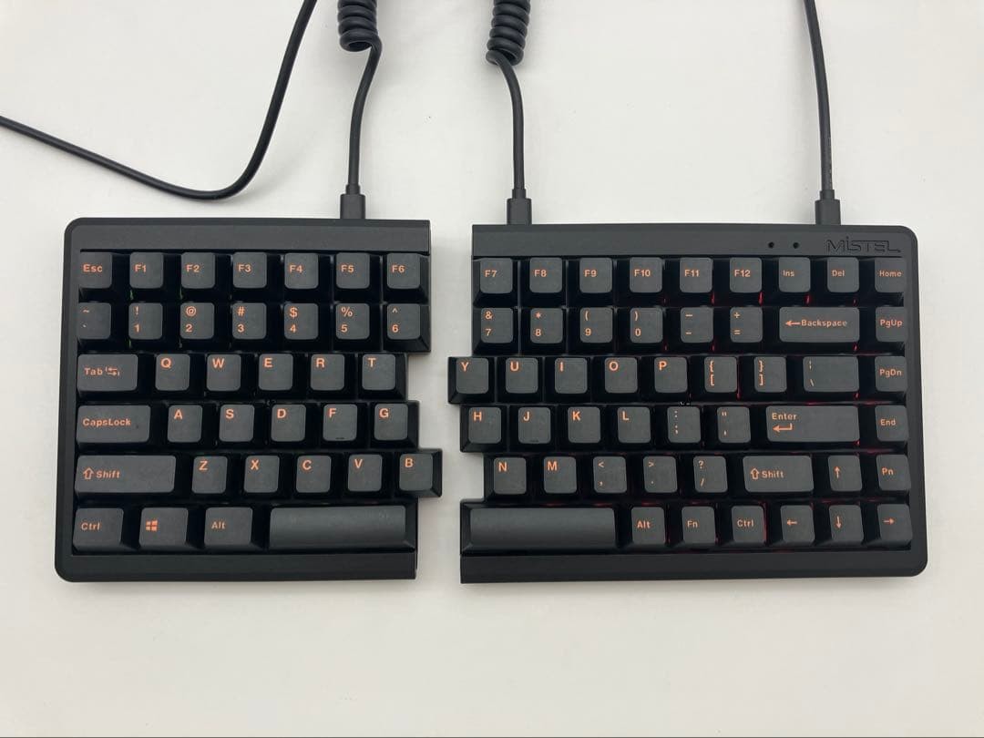 Mistel Barocco MD770RGB Split Keyboard US Layout CHERRY MX RGB Brown PBT Double