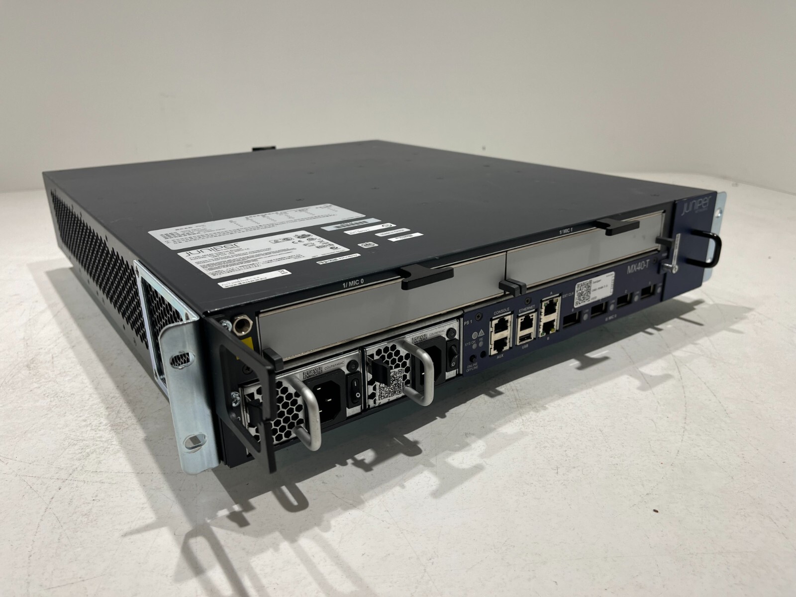 Juniper Router MX40-T-AC with Timing Support        1 year Warranty