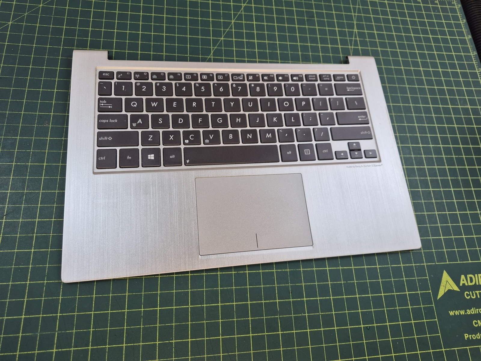 Asus UX31A Series 13.3 Palmrest Touchpad Backlit Keyboard 13GNHO1AM031-1 #f29