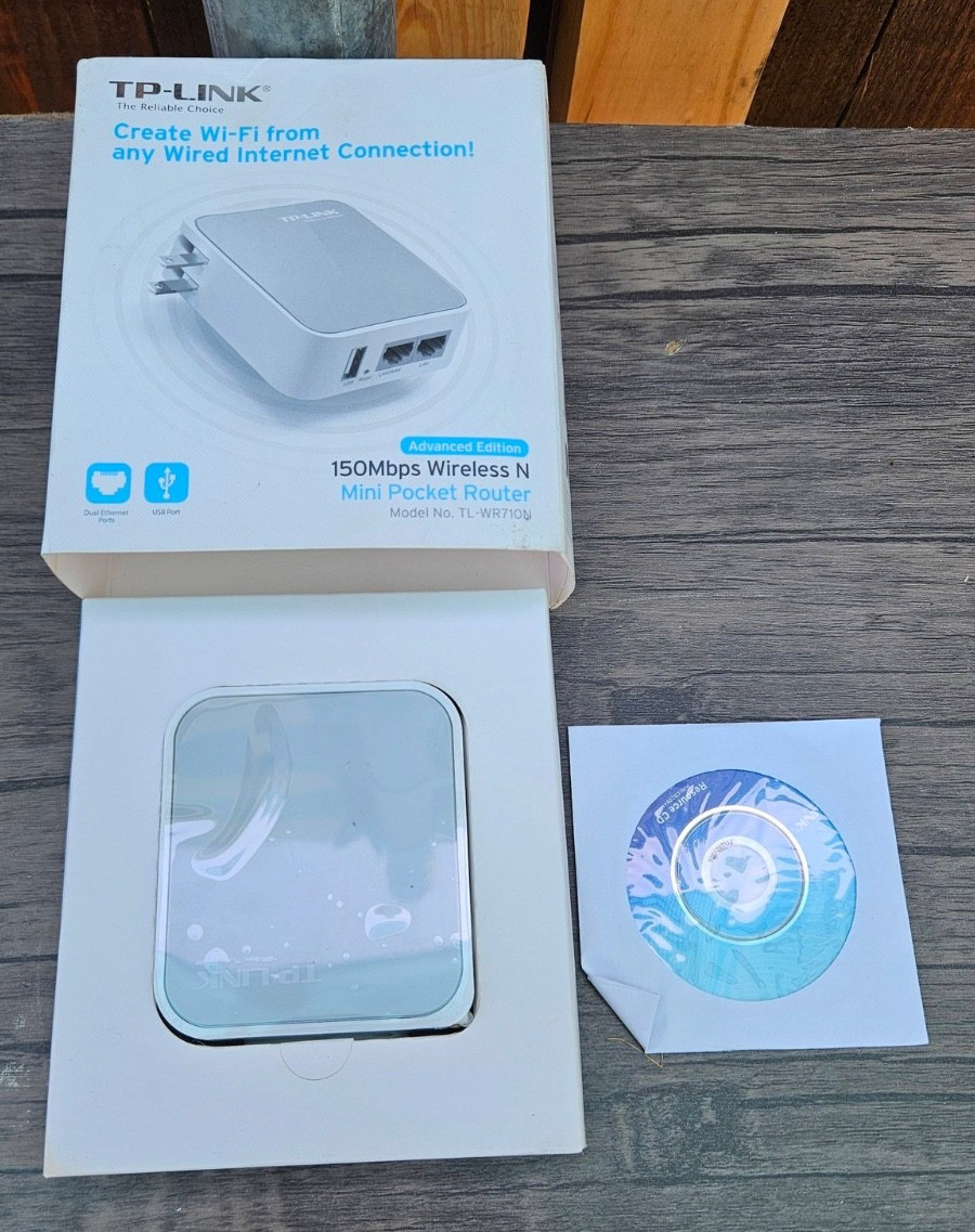 TP-Link TP-WR710N Pocket Size Wifi Router (NEW PACKAGING HAS WEAR) R1