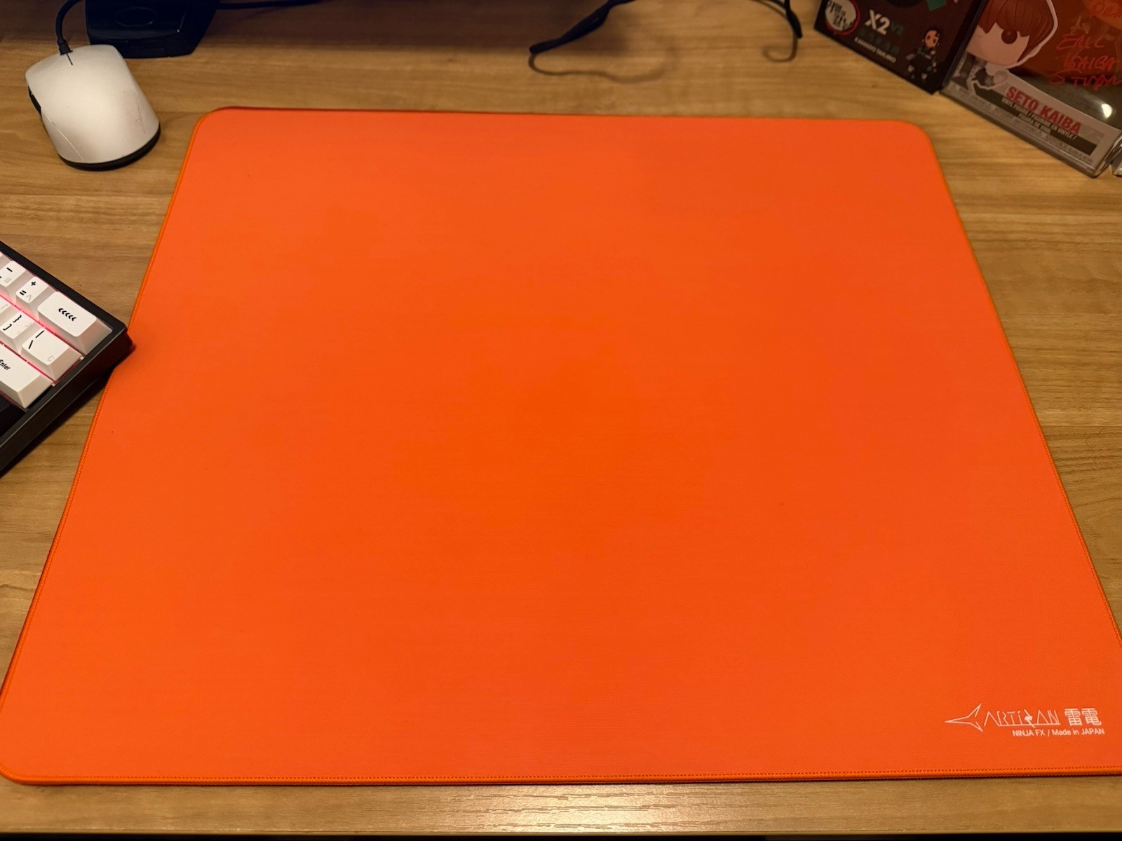 Artisan Raiden Mid XL Daidai Gaming Mouse Pad