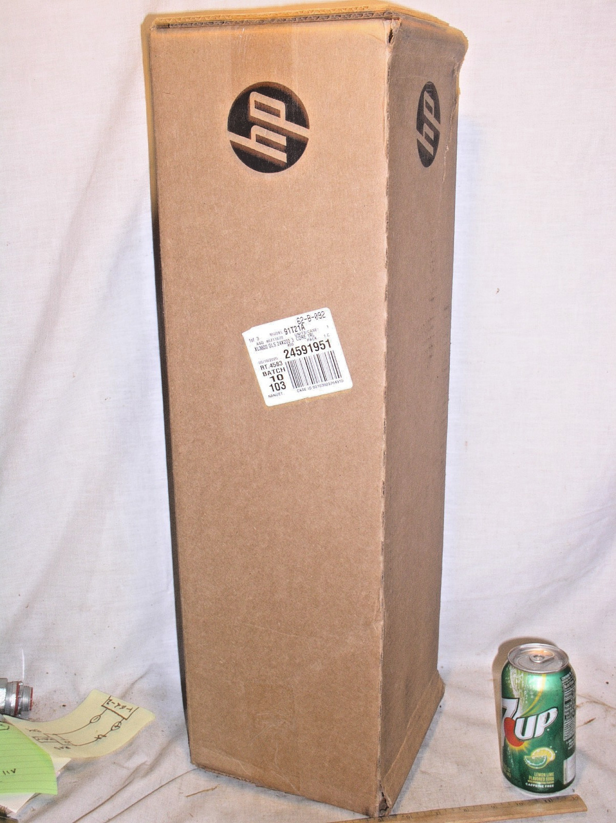 SEALED 91T21A OEM HP PRODUCTION GLOSS PHOTO PAPER 24" x 200" FT 3 IN INCH CORE
